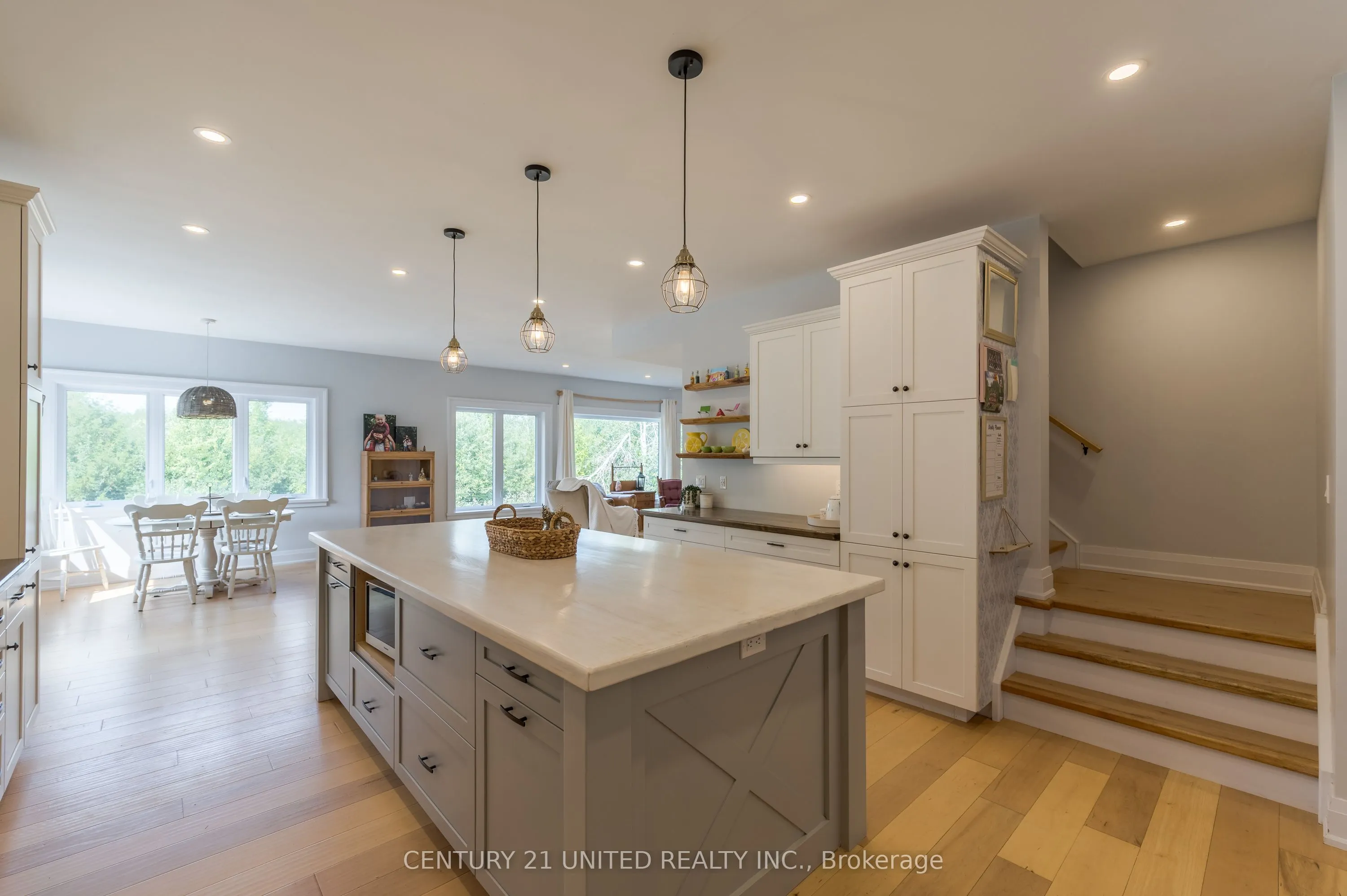 142 Hickory Beach Road