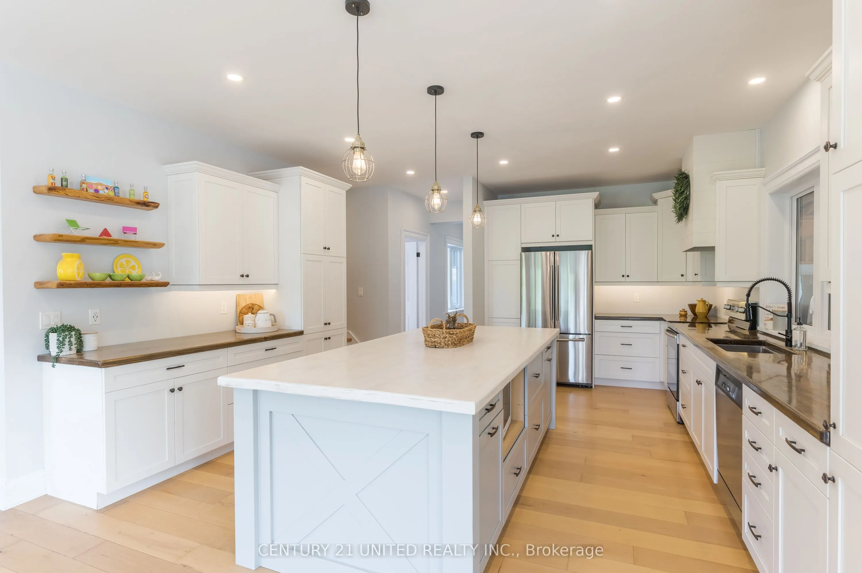 142 Hickory Beach Road