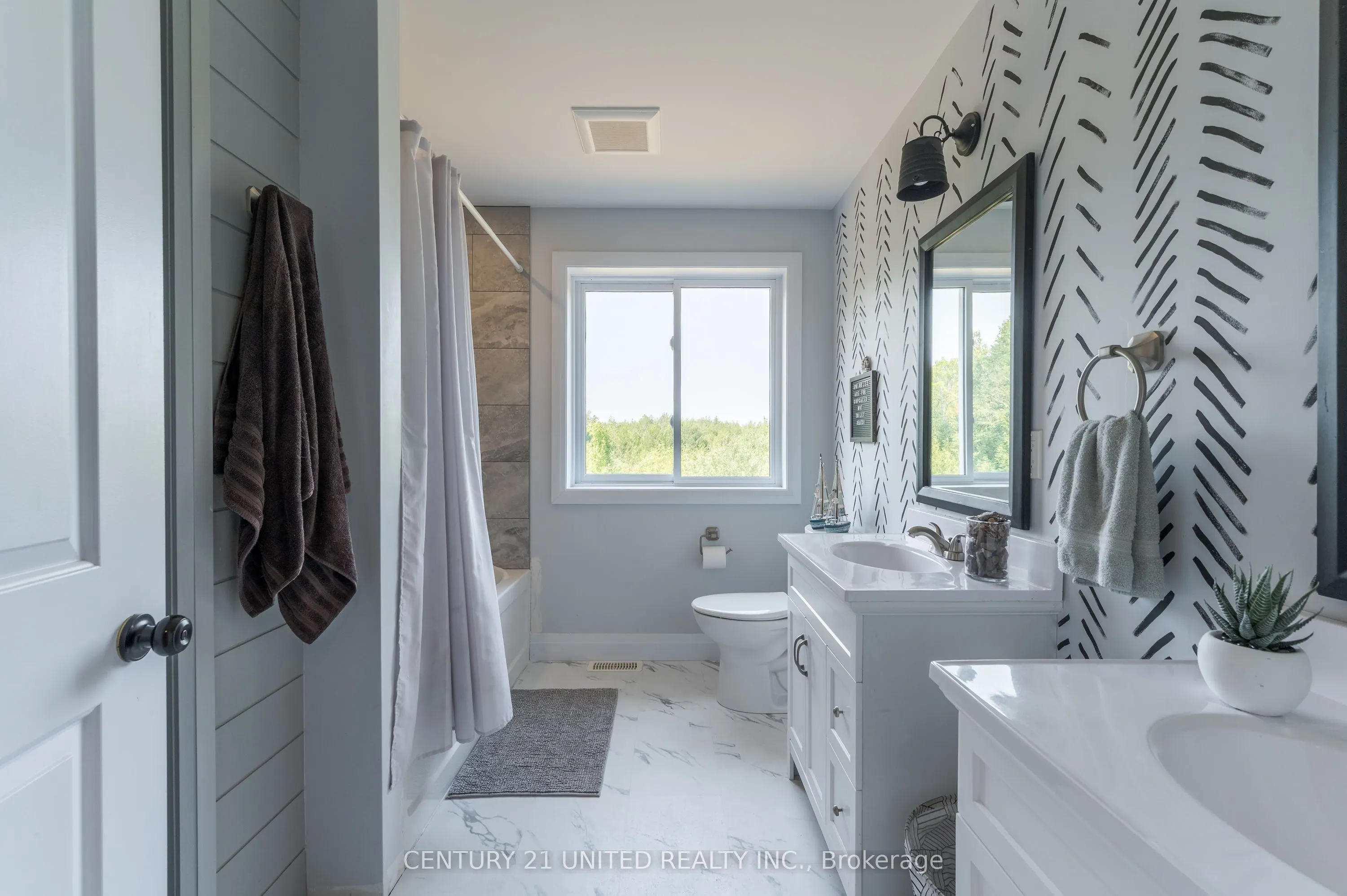 142 Hickory Beach Road