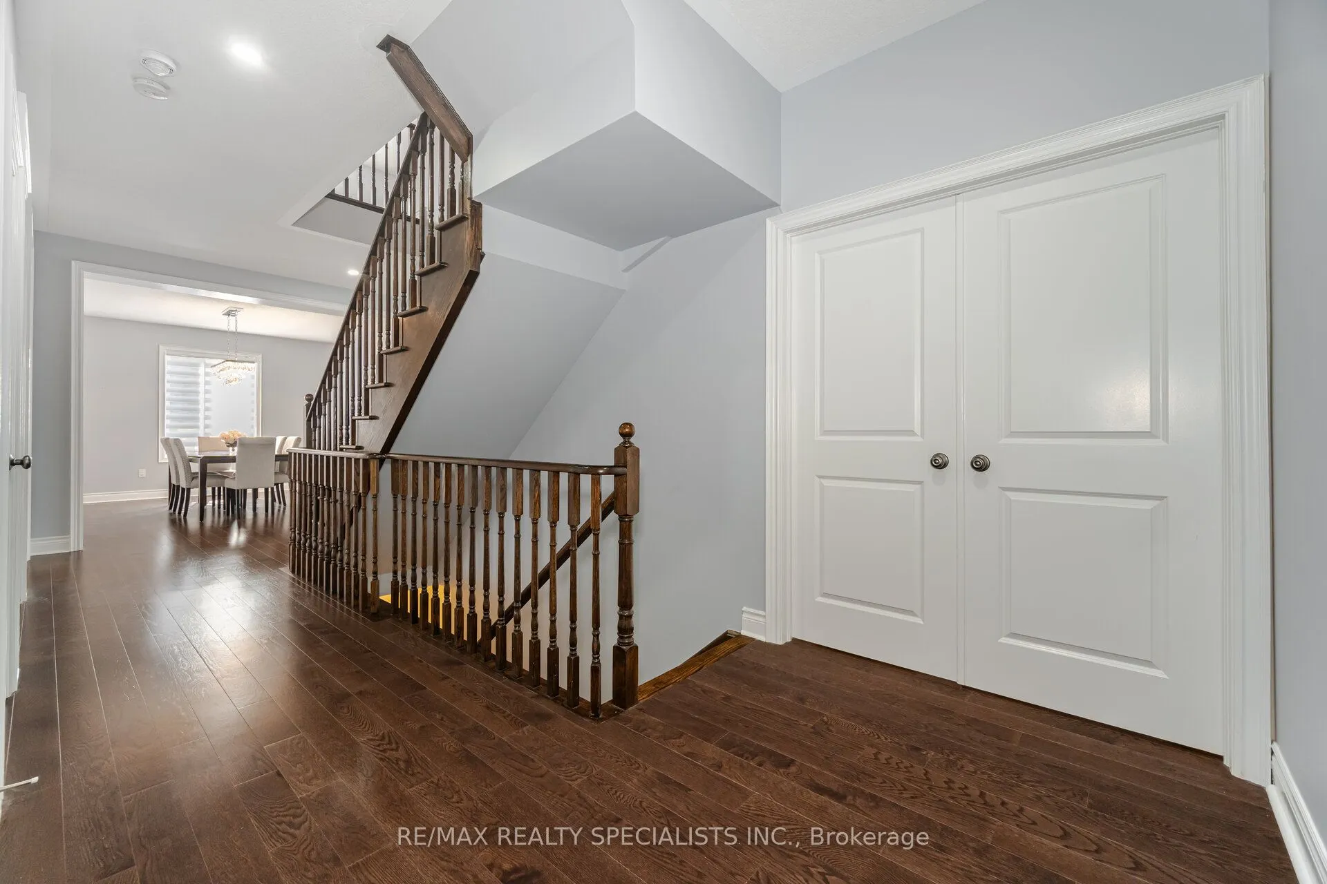 33 Stonegate Avenue