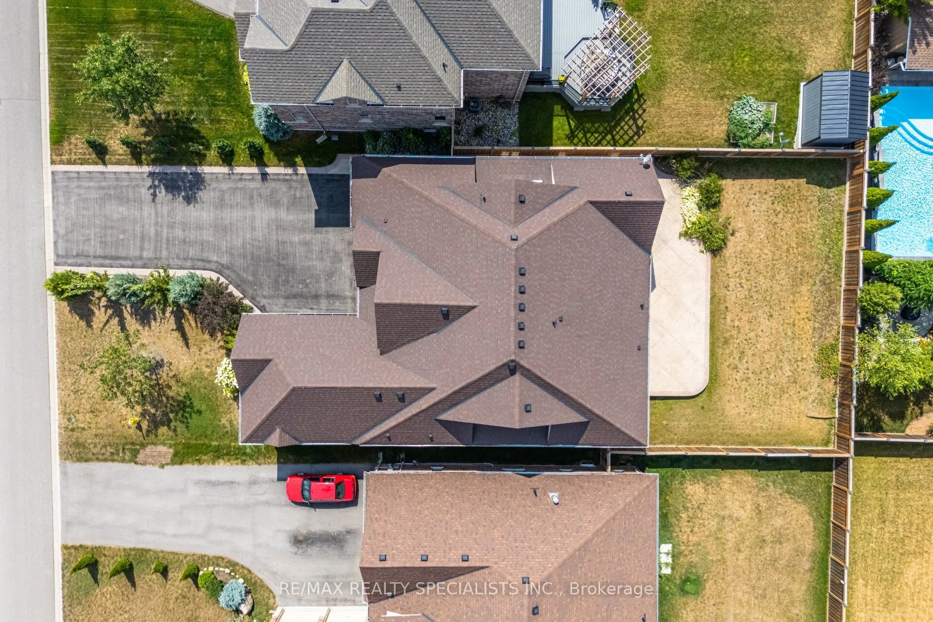 33 Stonegate Avenue