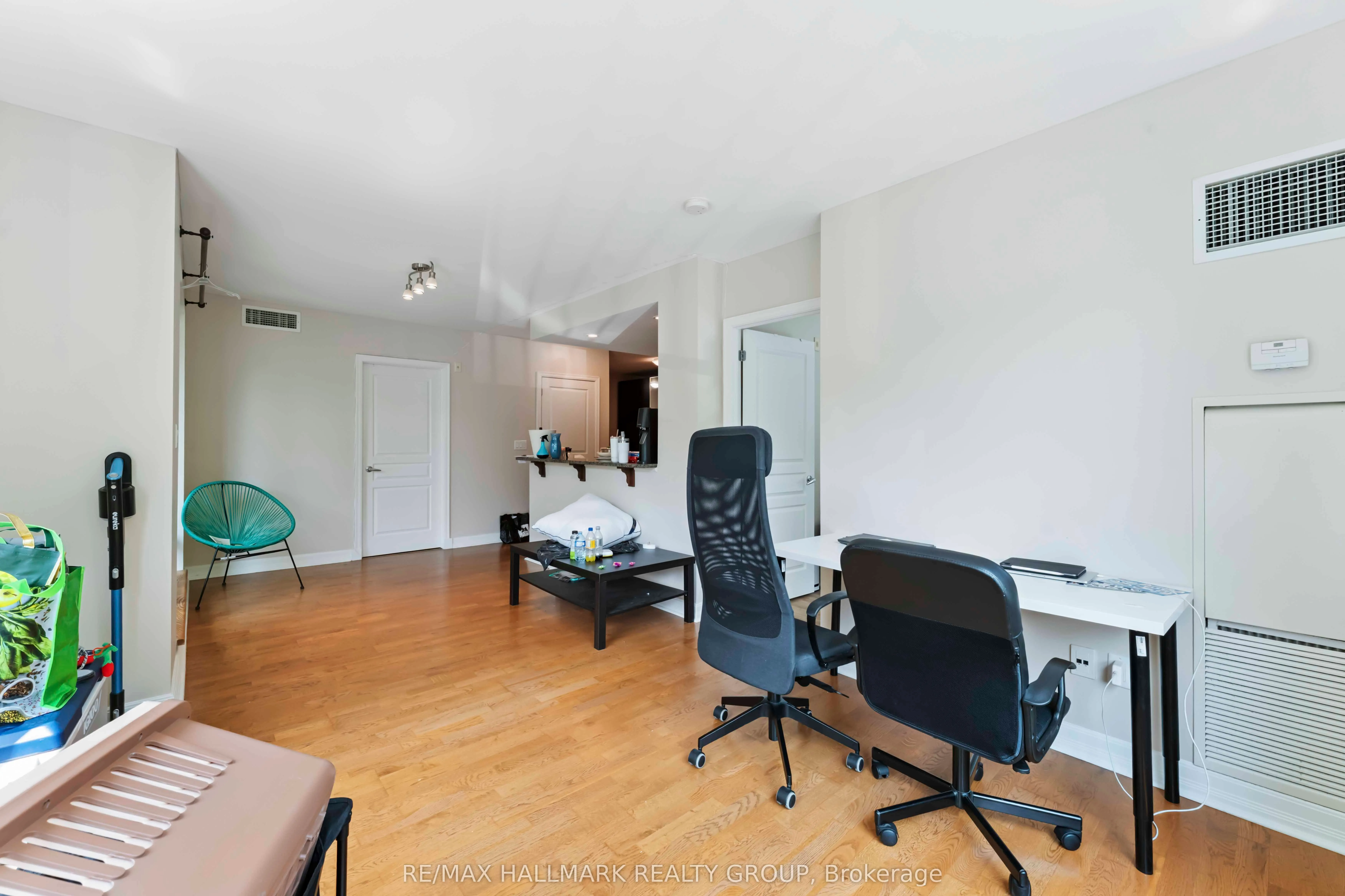200 Besserer Street, #204