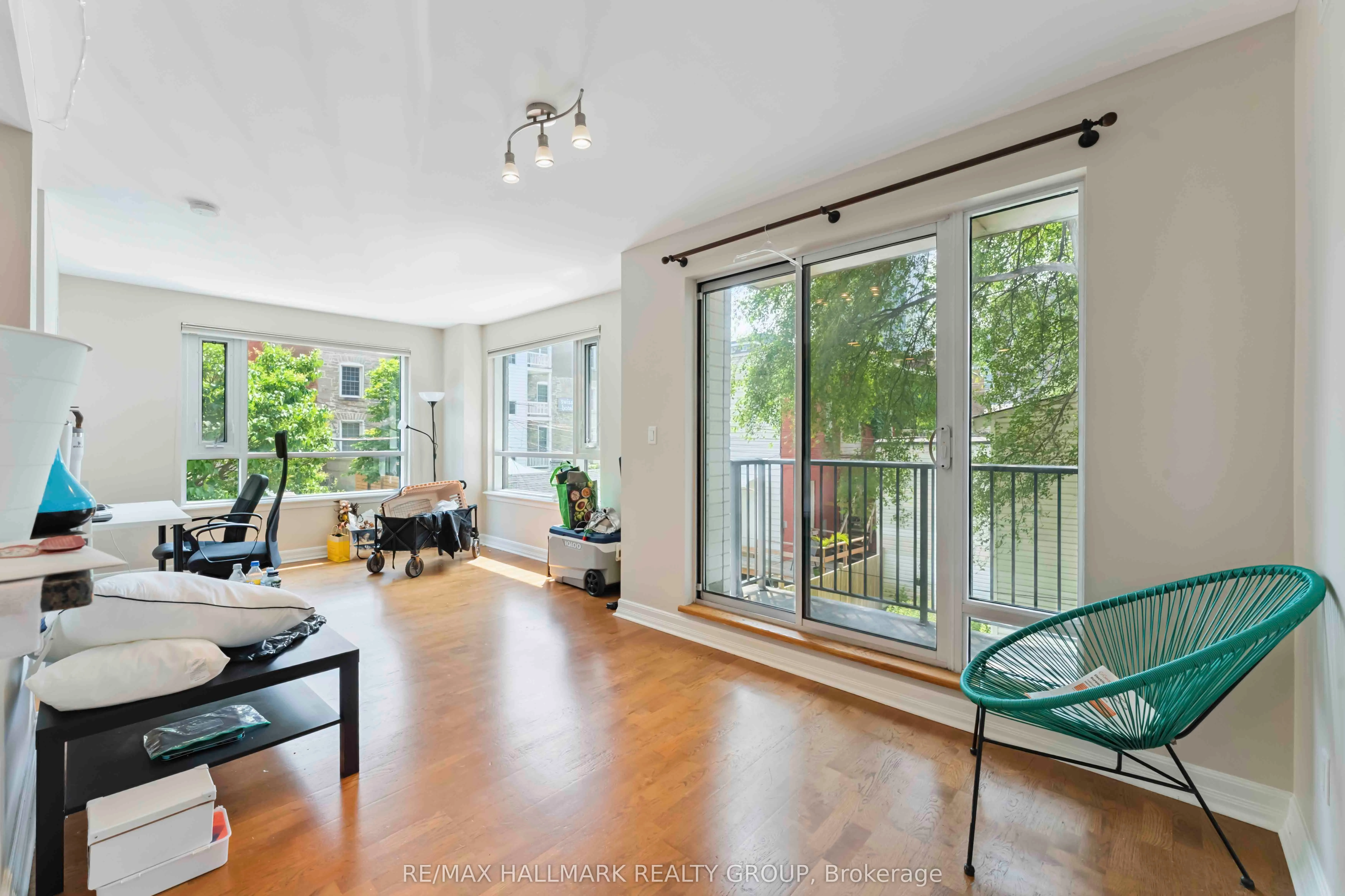 200 Besserer Street, #204