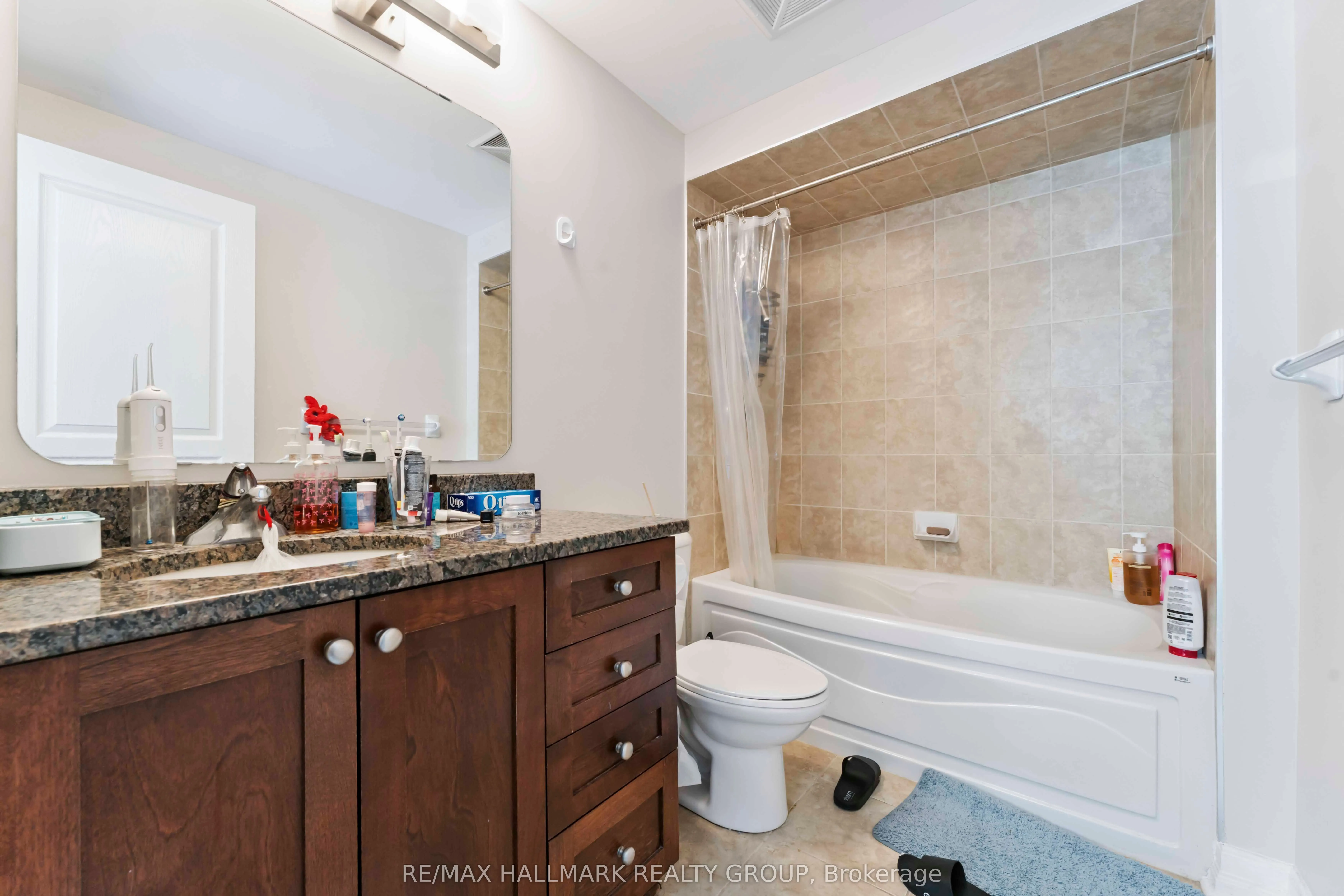 200 Besserer Street, #204