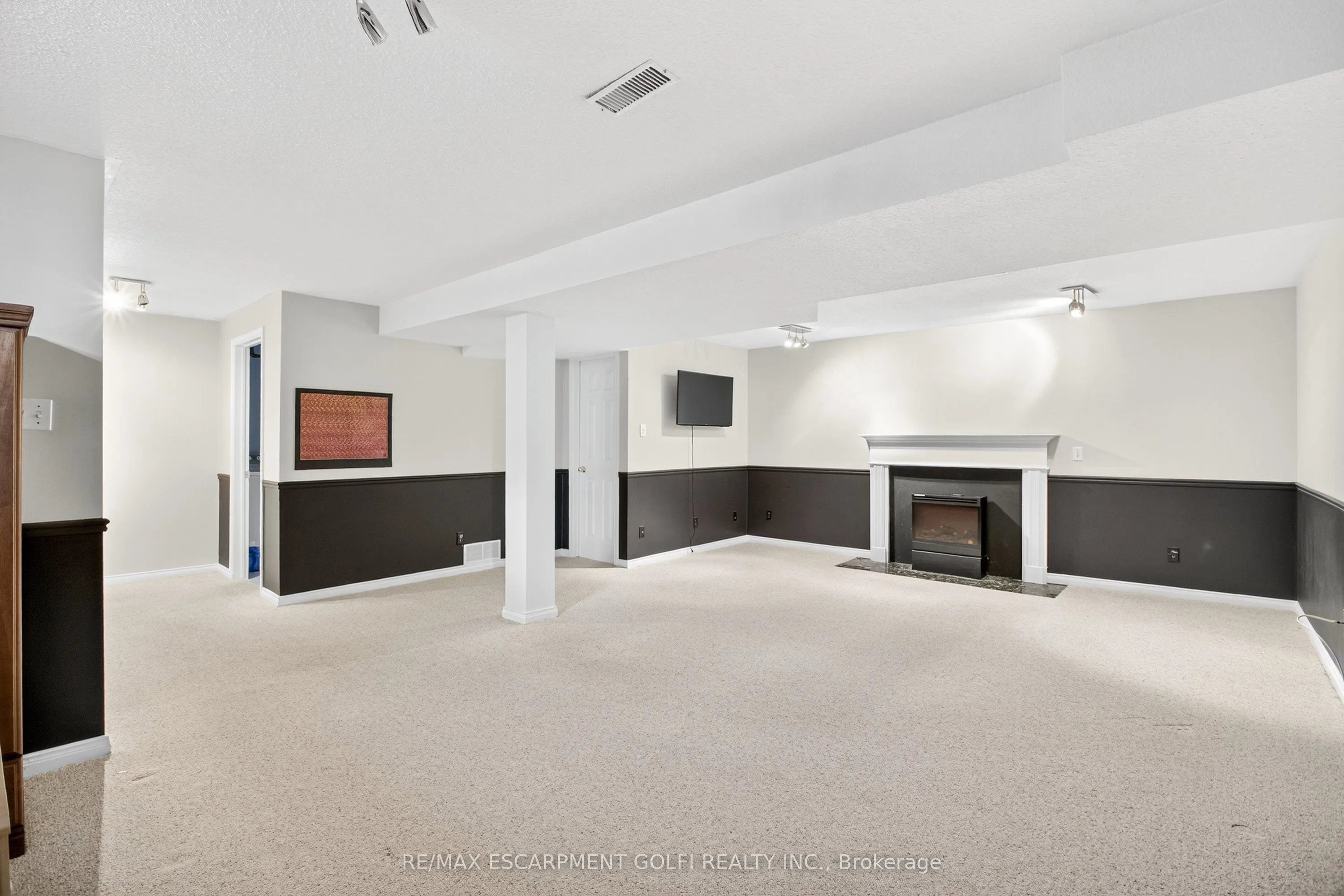 8655 Regan Drive