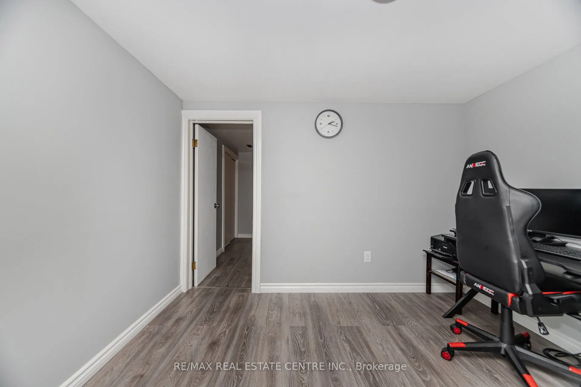 19 Seneca Drive