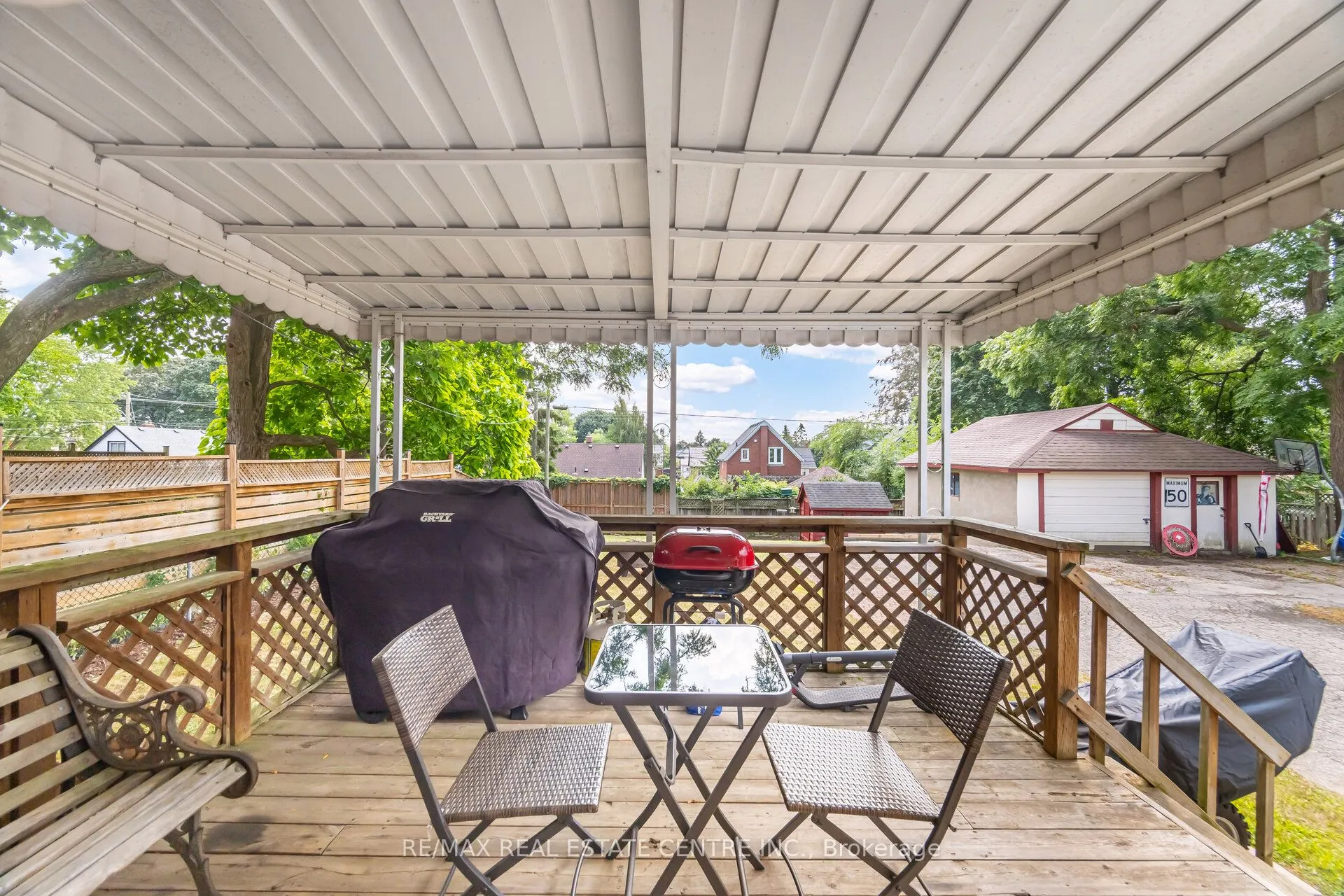 19 Seneca Drive