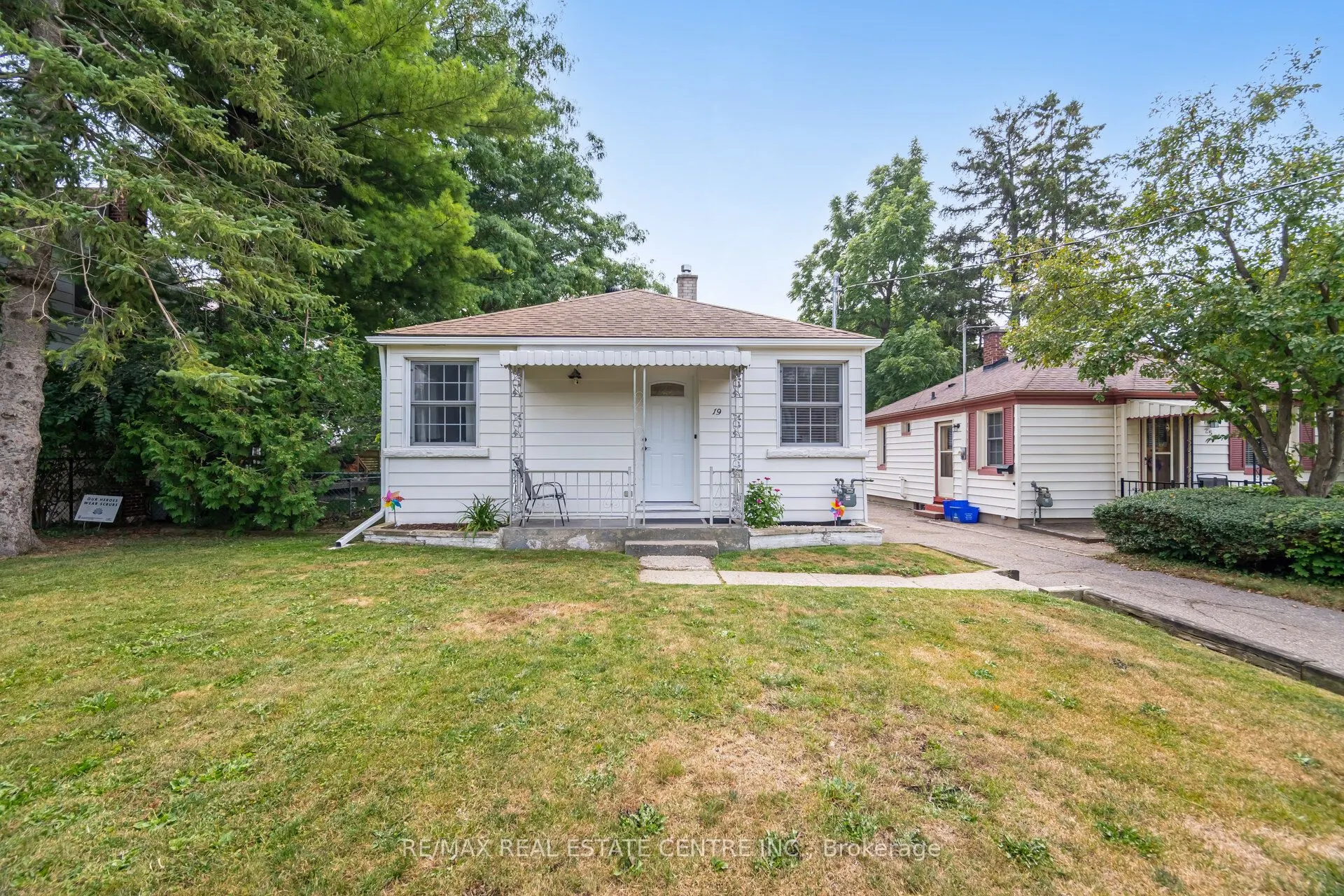 19 Seneca Drive