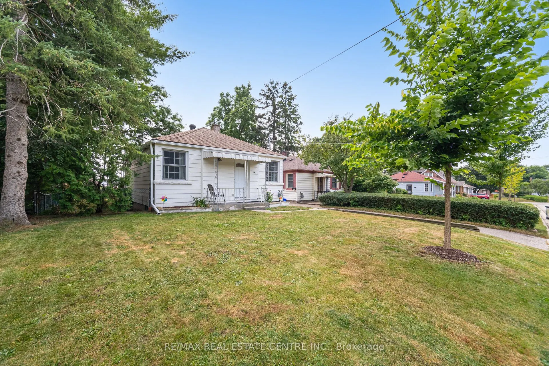 19 Seneca Drive