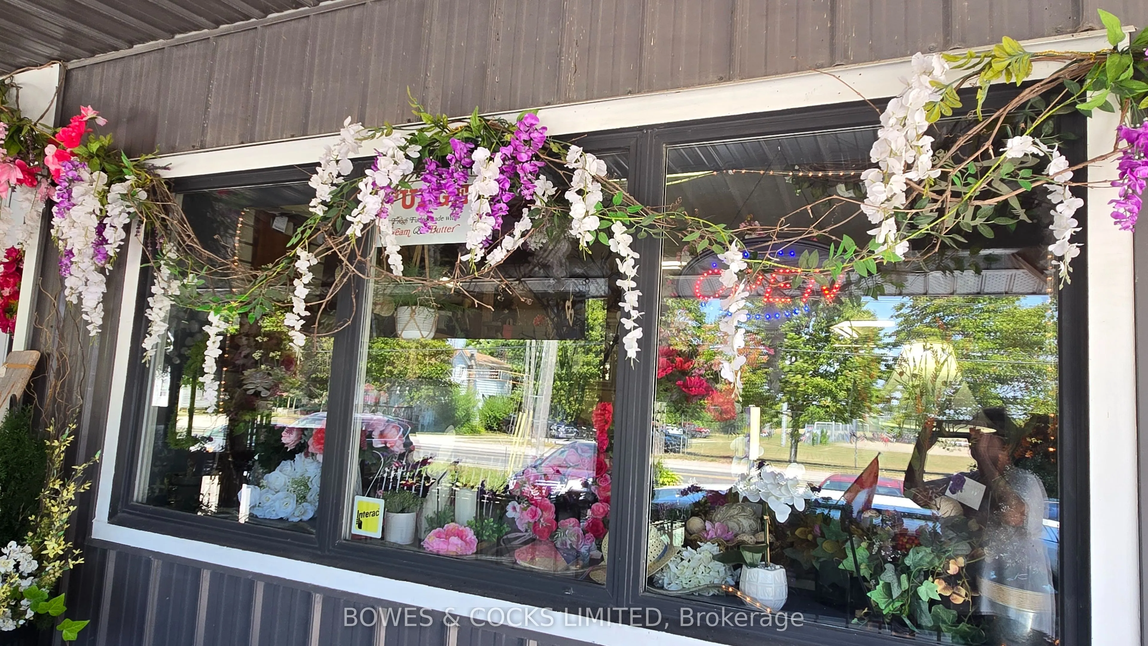 3976 Highway 7A