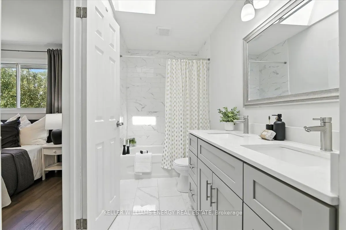 2584 Marsdale Drive