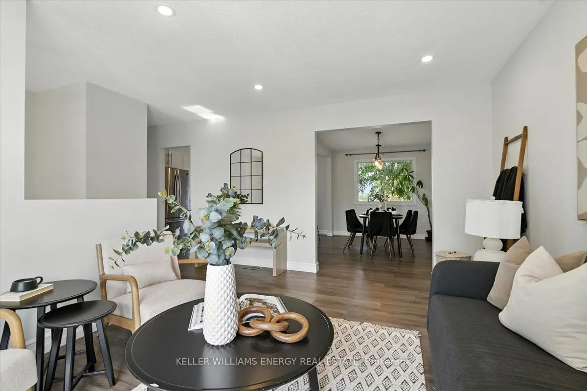 2584 Marsdale Drive