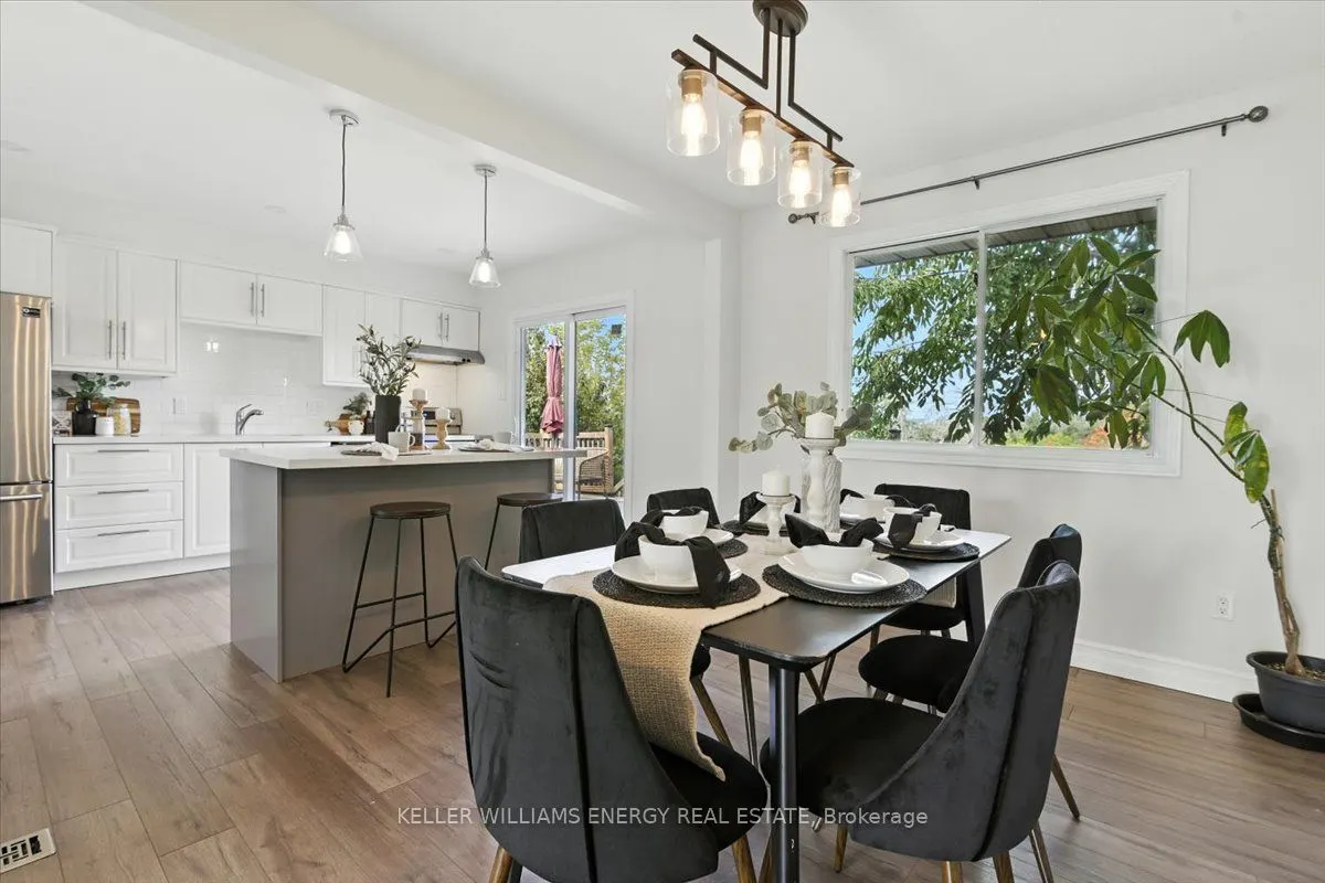 2584 Marsdale Drive