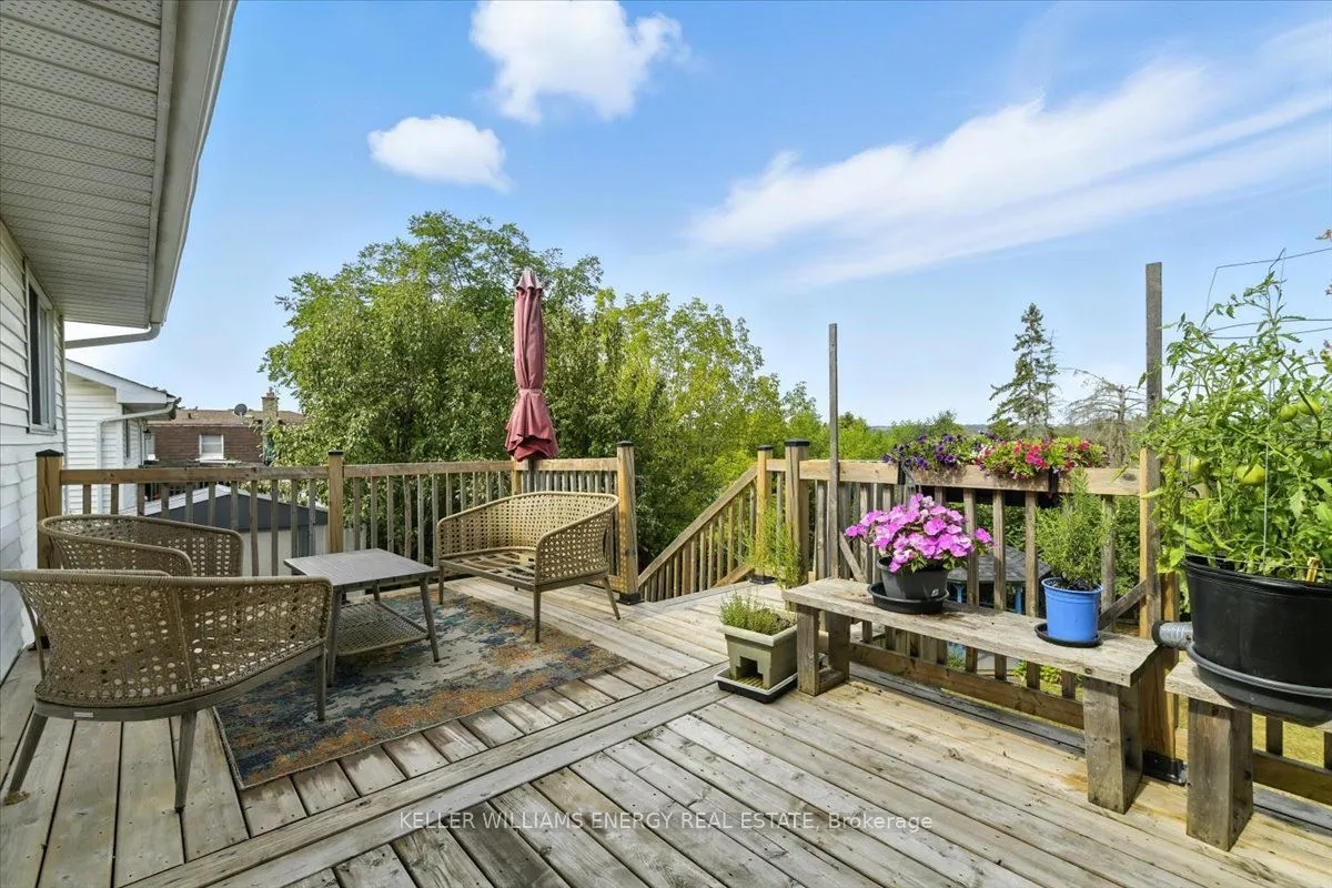 2584 Marsdale Drive