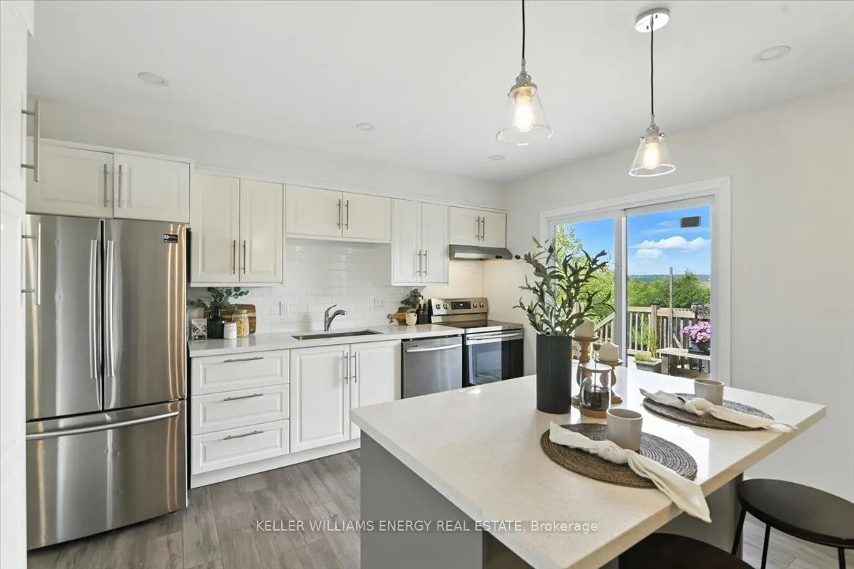 2584 Marsdale Drive