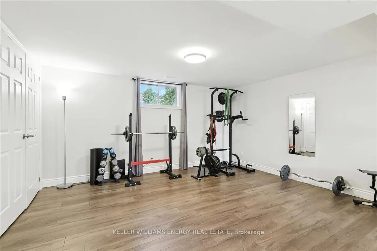 2584 Marsdale Drive