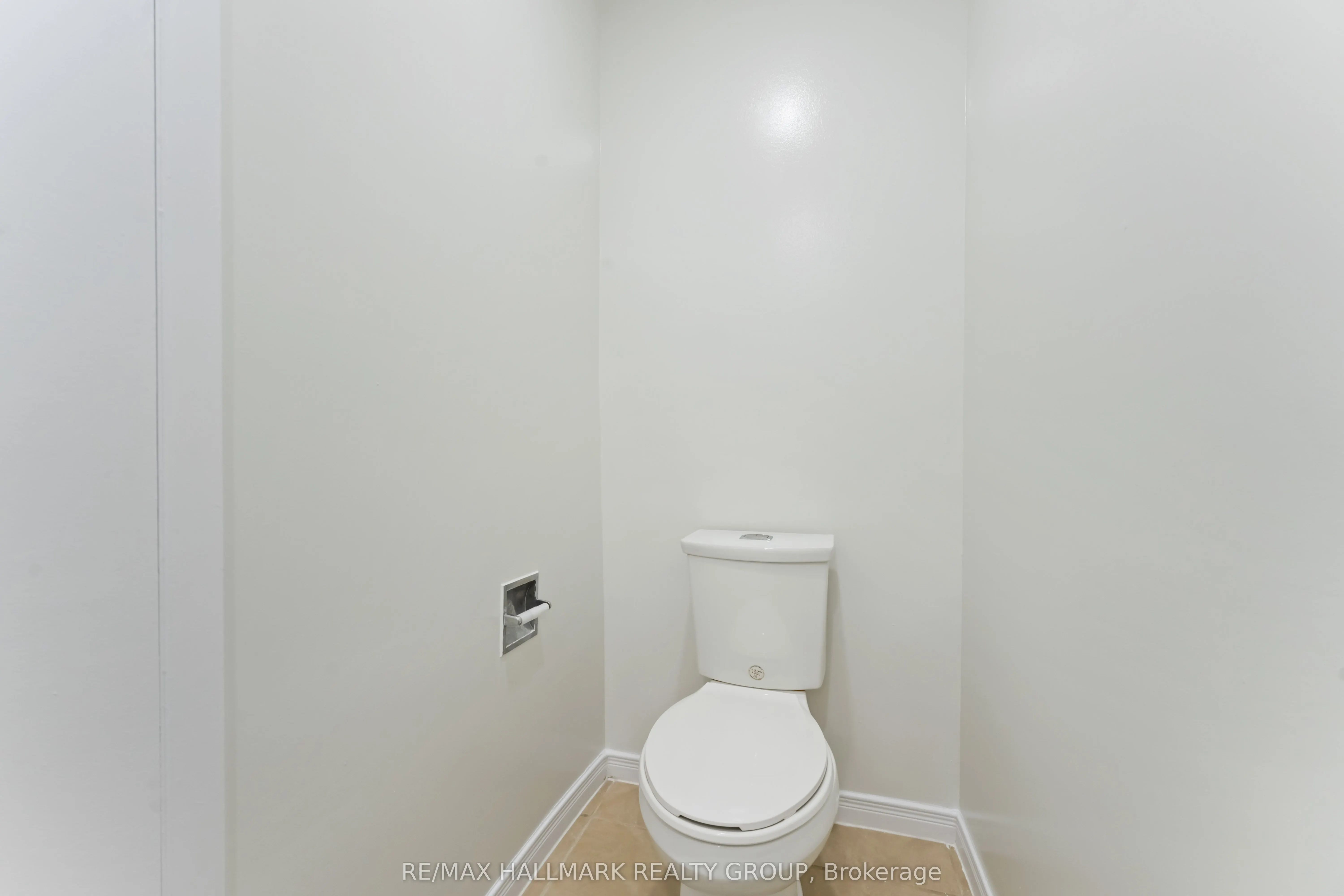 1441 PALMERSTON Drive, #317