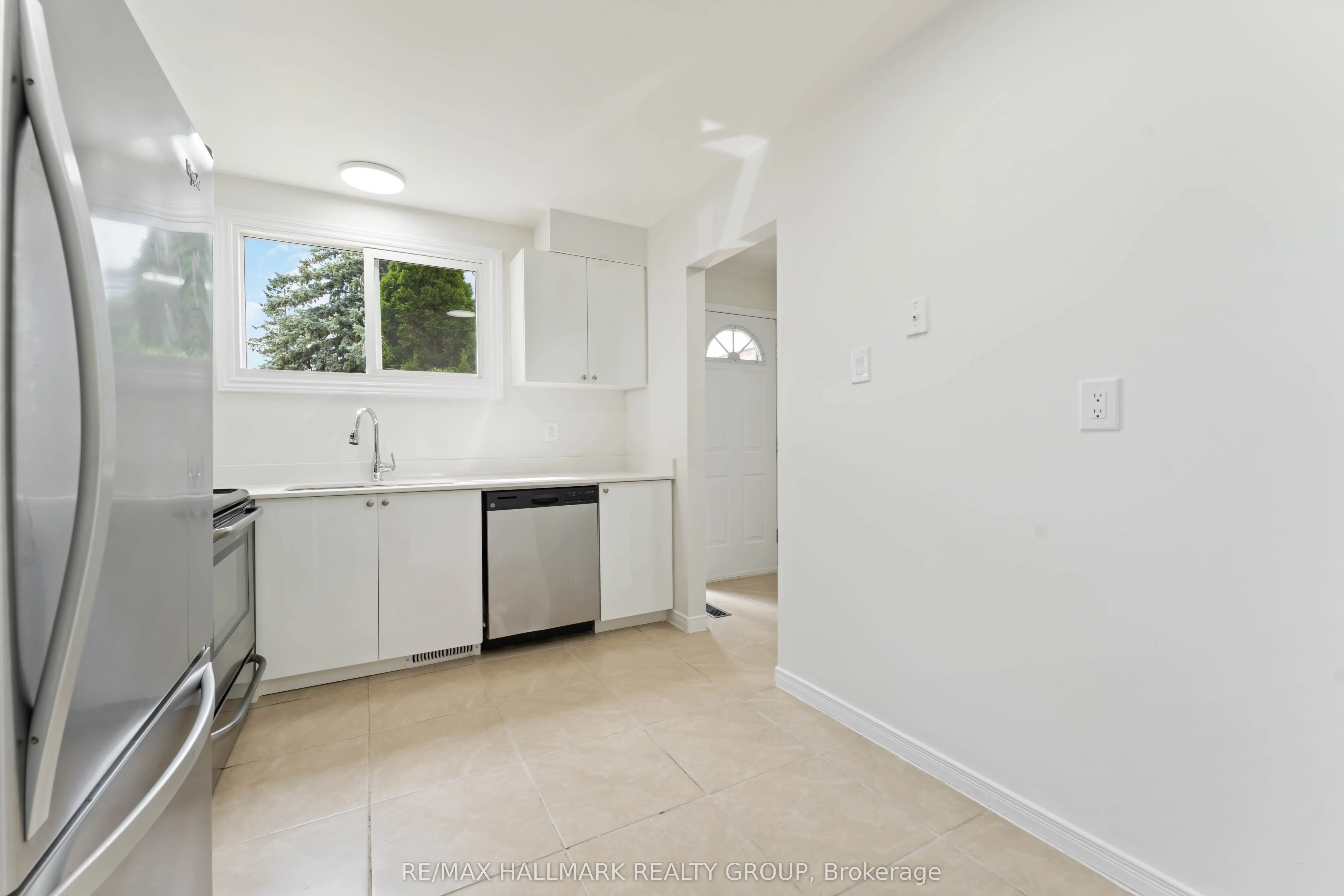 1441 PALMERSTON Drive, #317