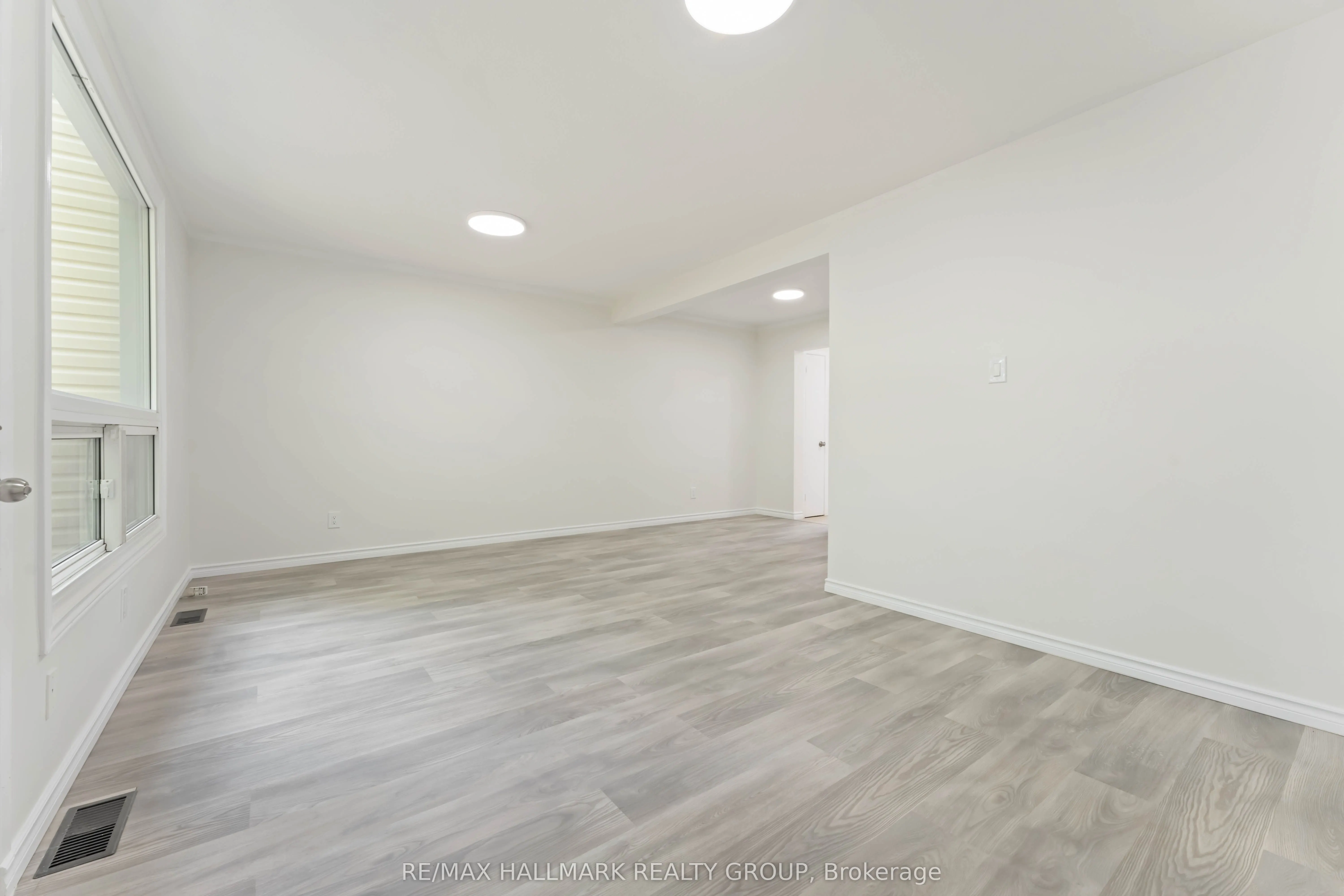 1441 PALMERSTON Drive, #317
