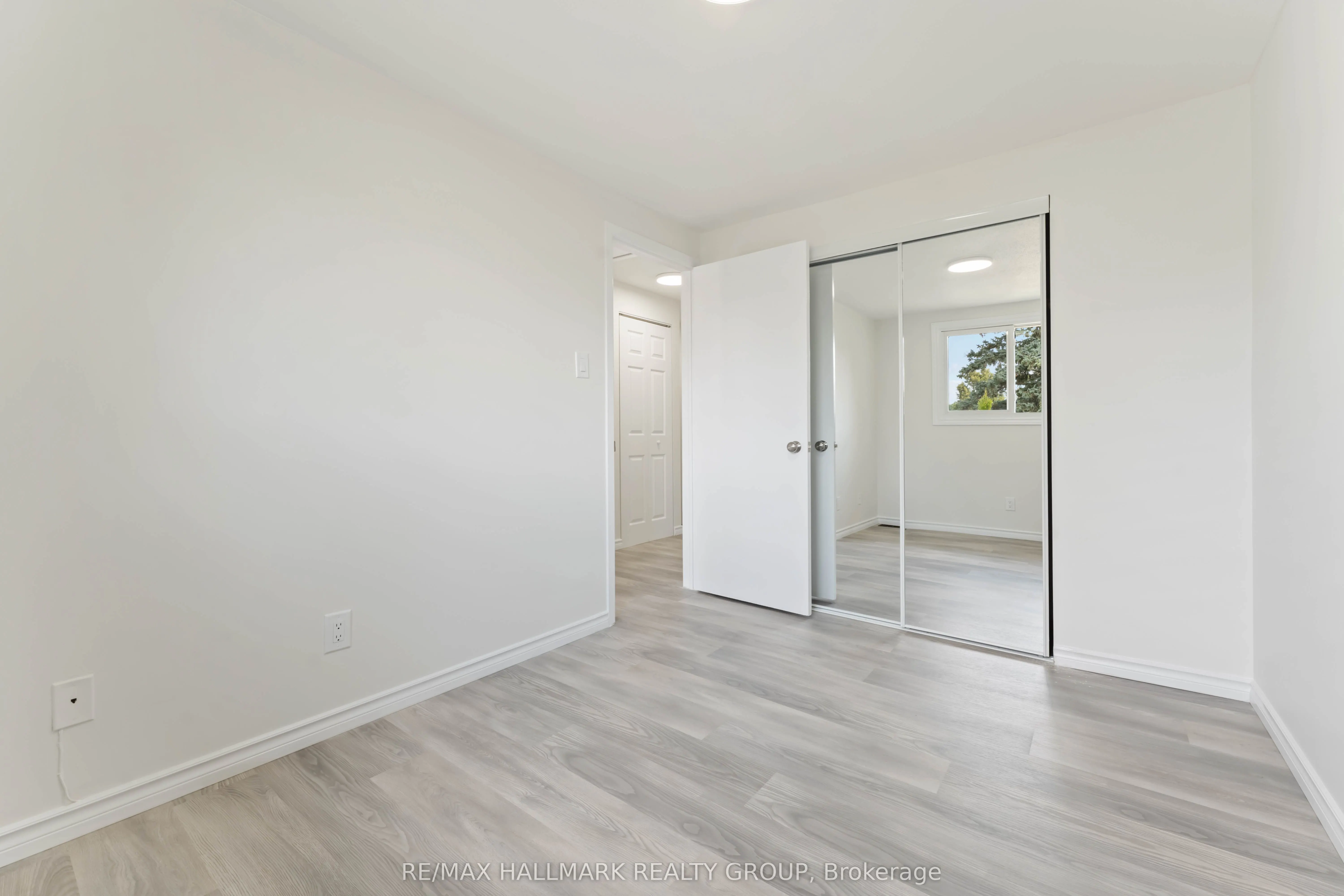 1441 PALMERSTON Drive, #317