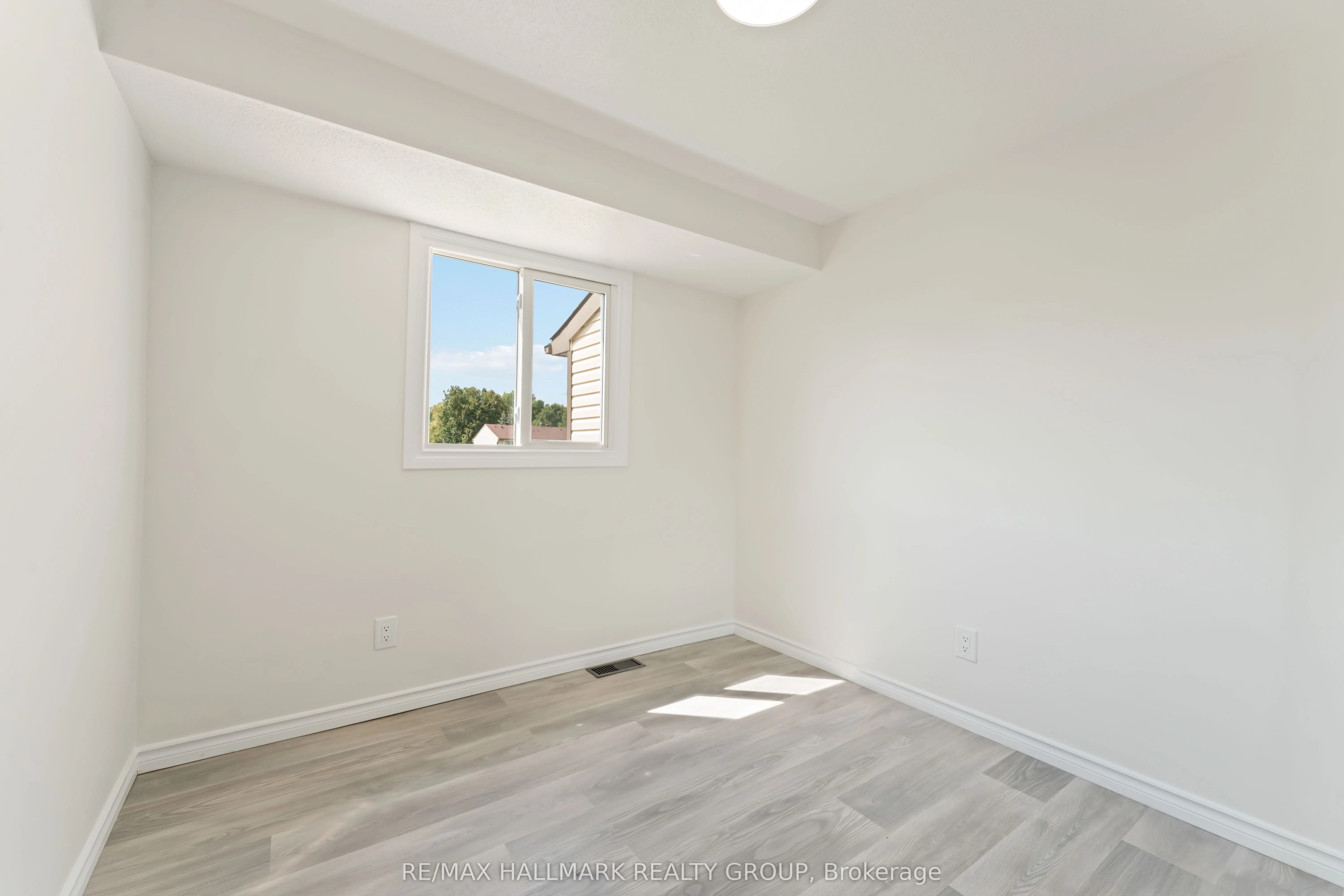 1441 PALMERSTON Drive, #317