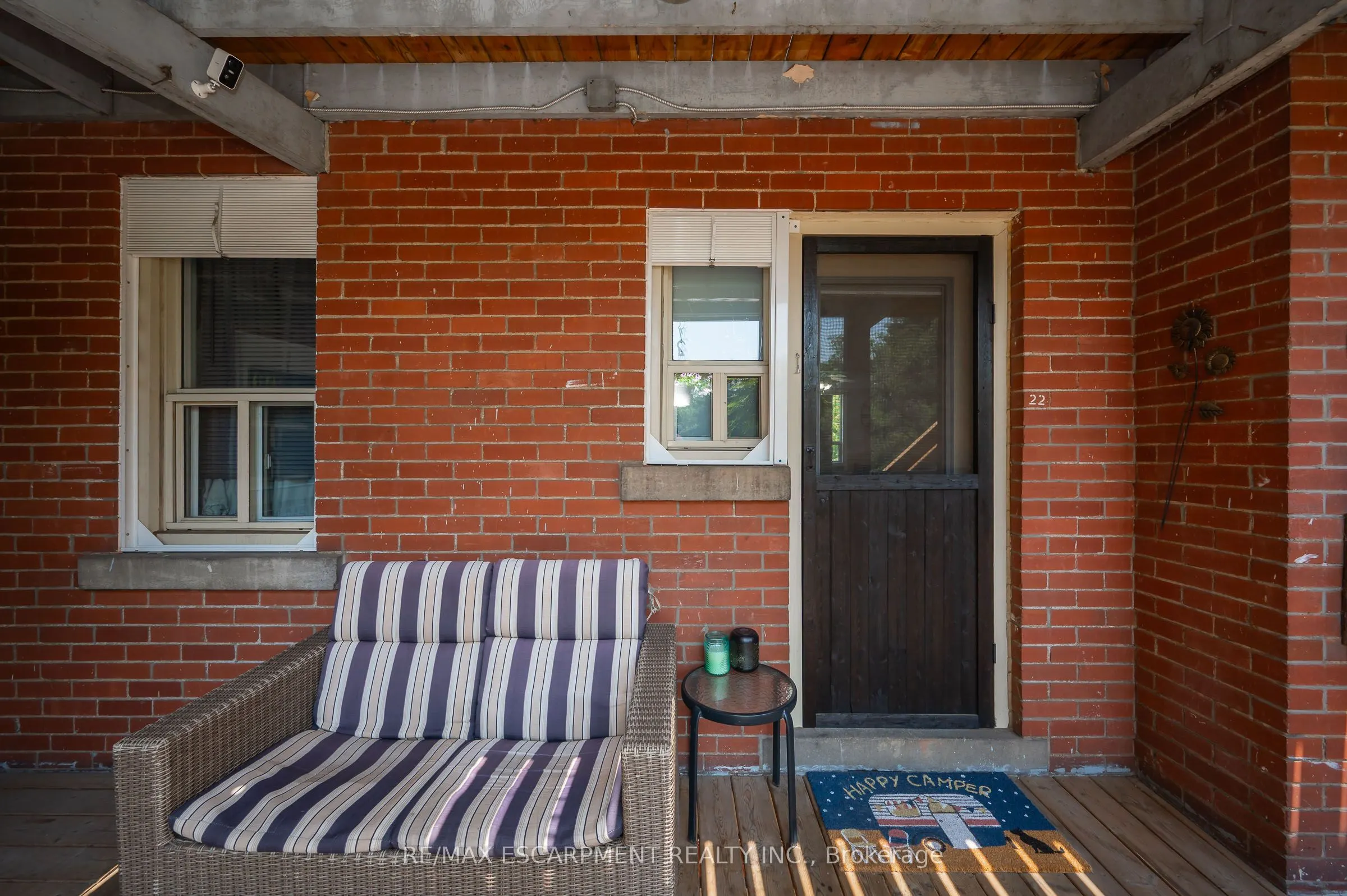 6 Vineland Avenue, #22
