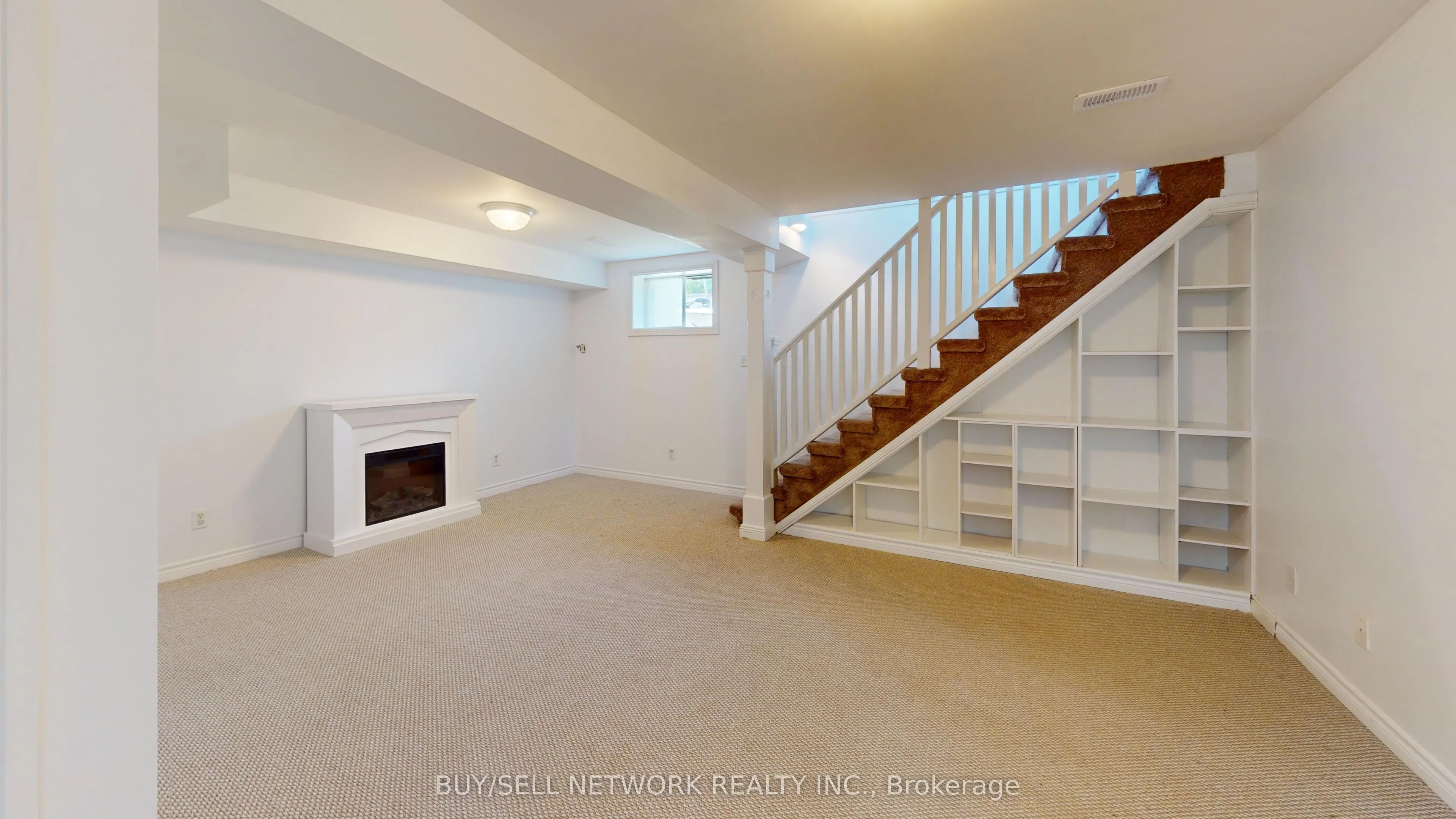 879 Garthorne Avenue