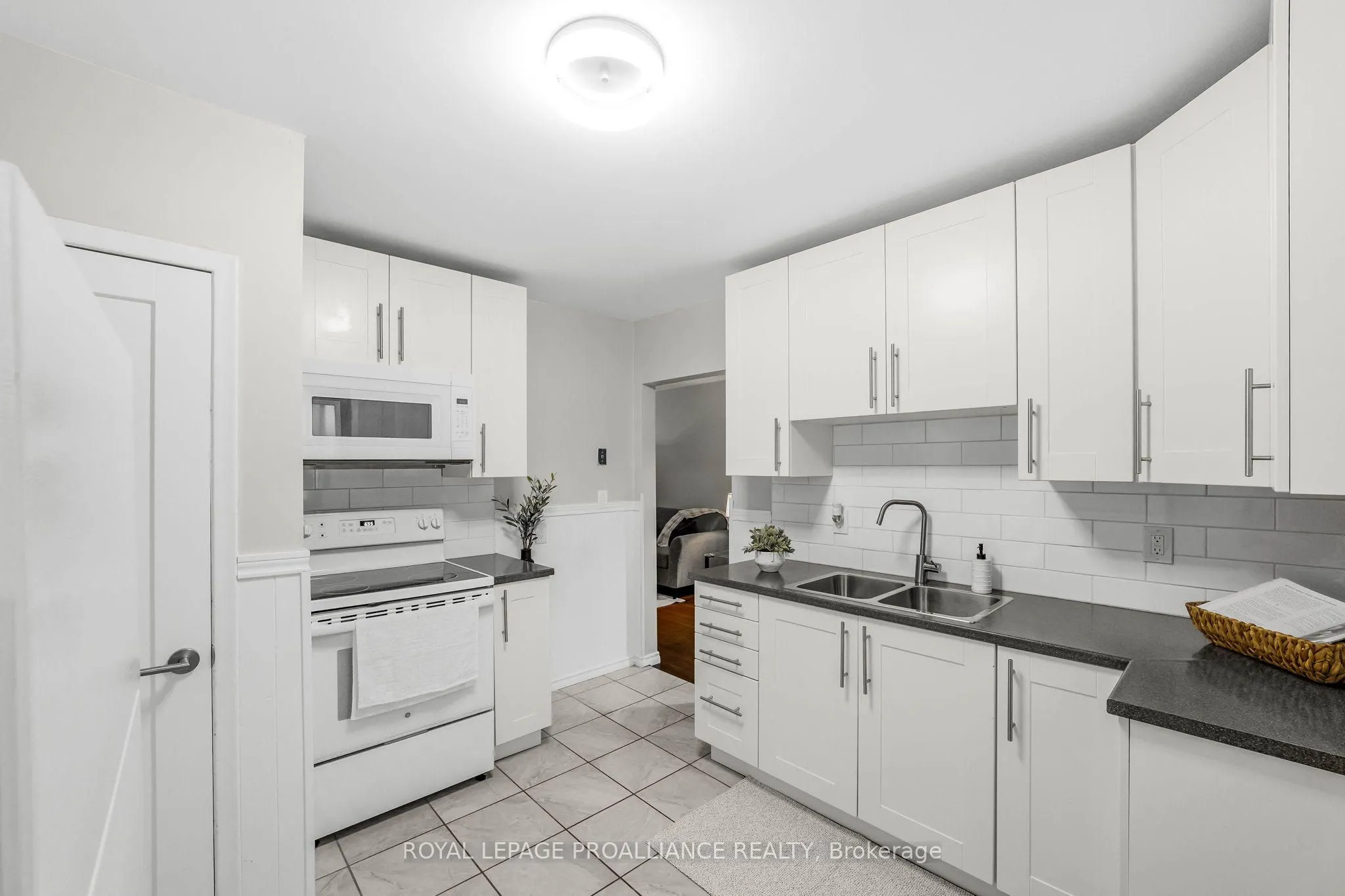 137 Furnace Street, #8