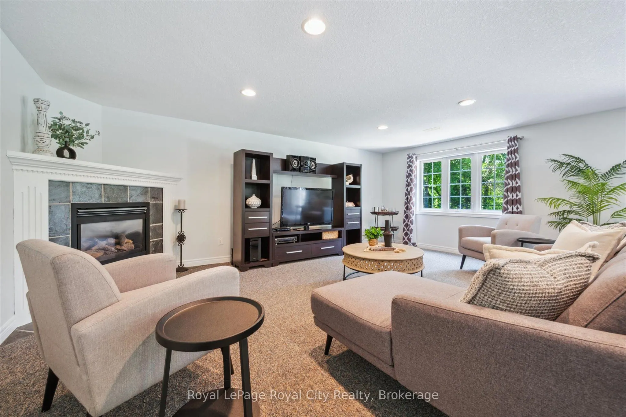 16 Elderberry Court