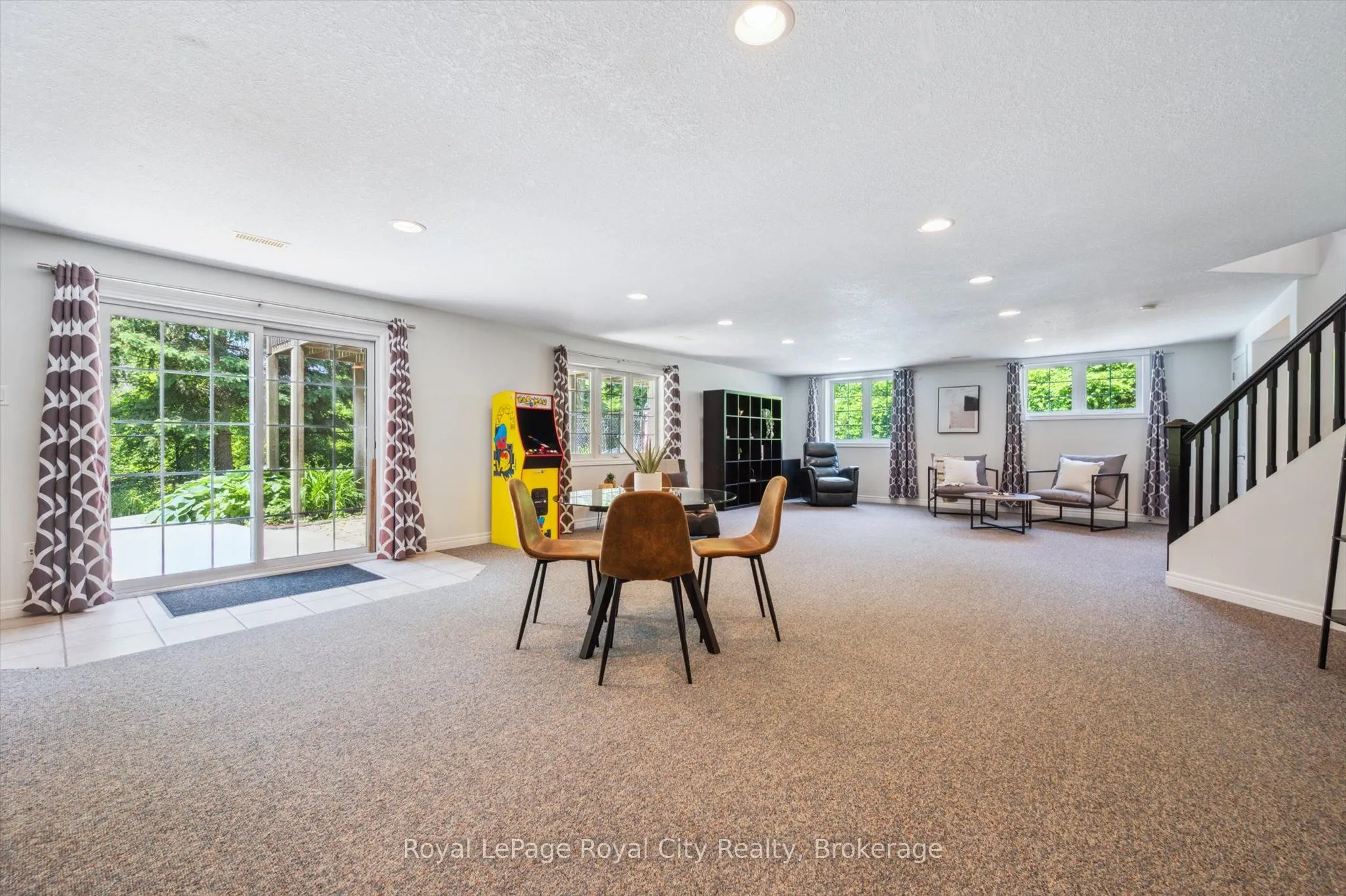 16 Elderberry Court