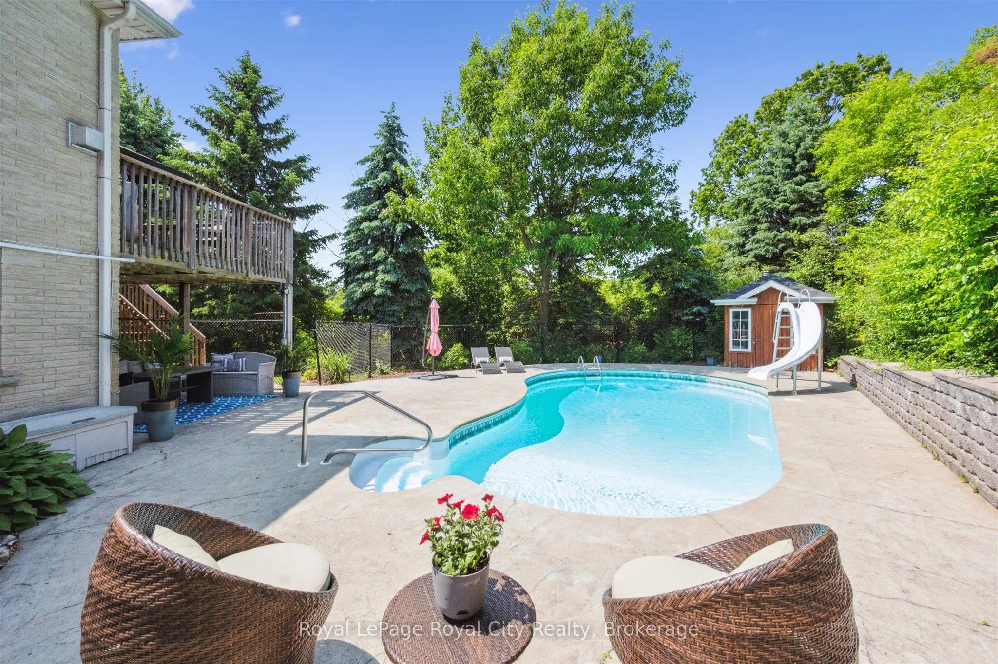16 Elderberry Court