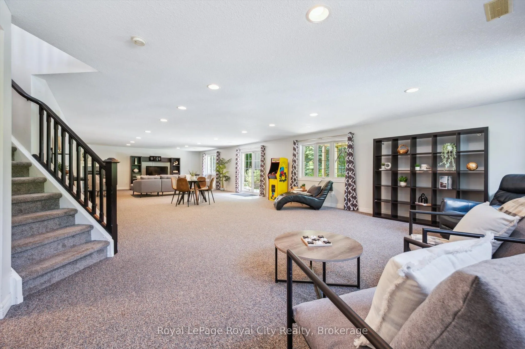 16 Elderberry Court