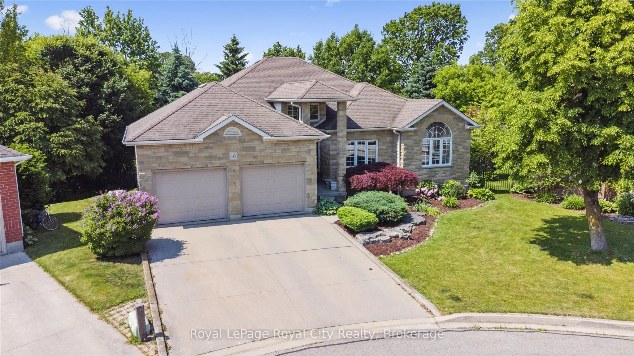 16 Elderberry Court