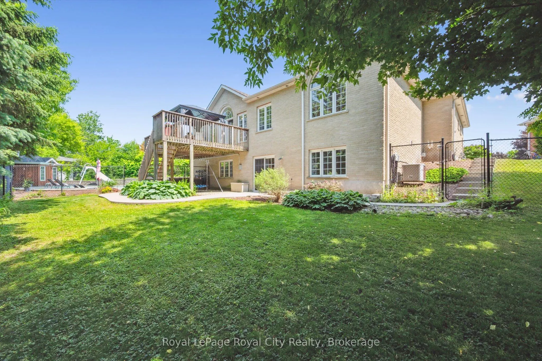 16 Elderberry Court