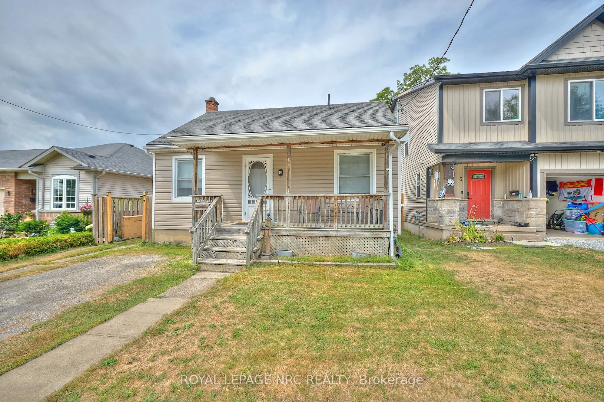 8 Woodburn Avenue
