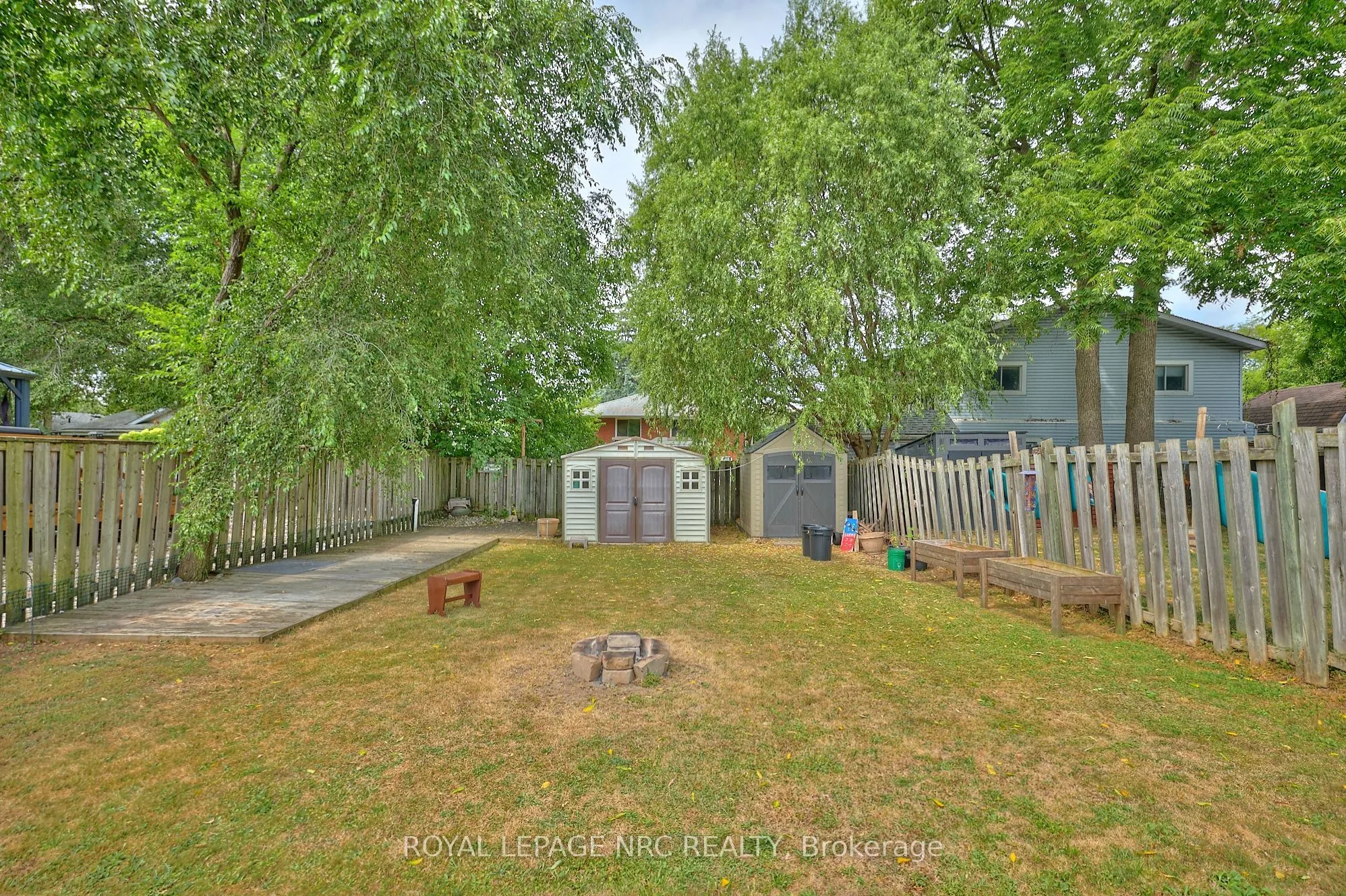 8 Woodburn Avenue