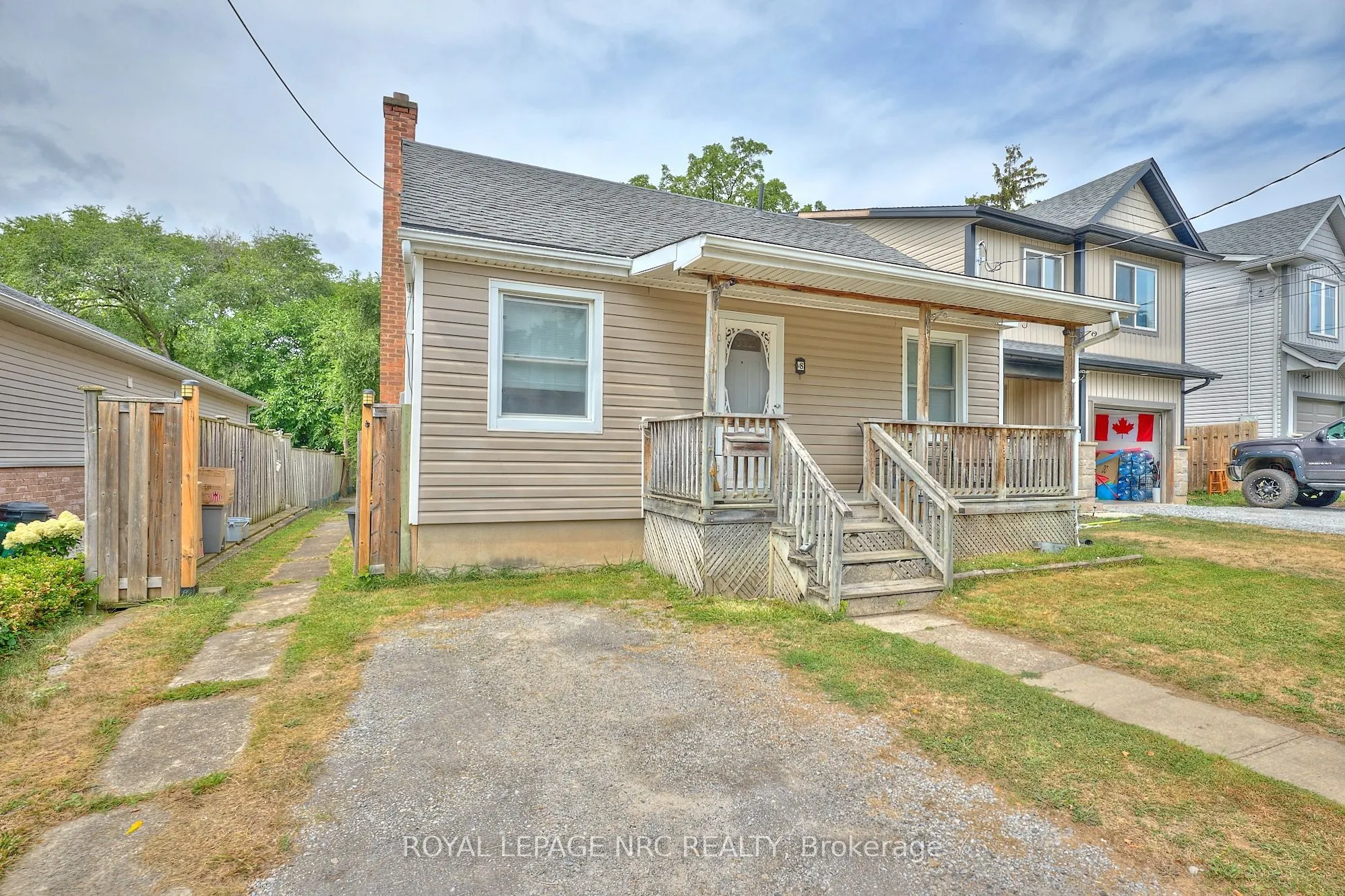 8 Woodburn Avenue