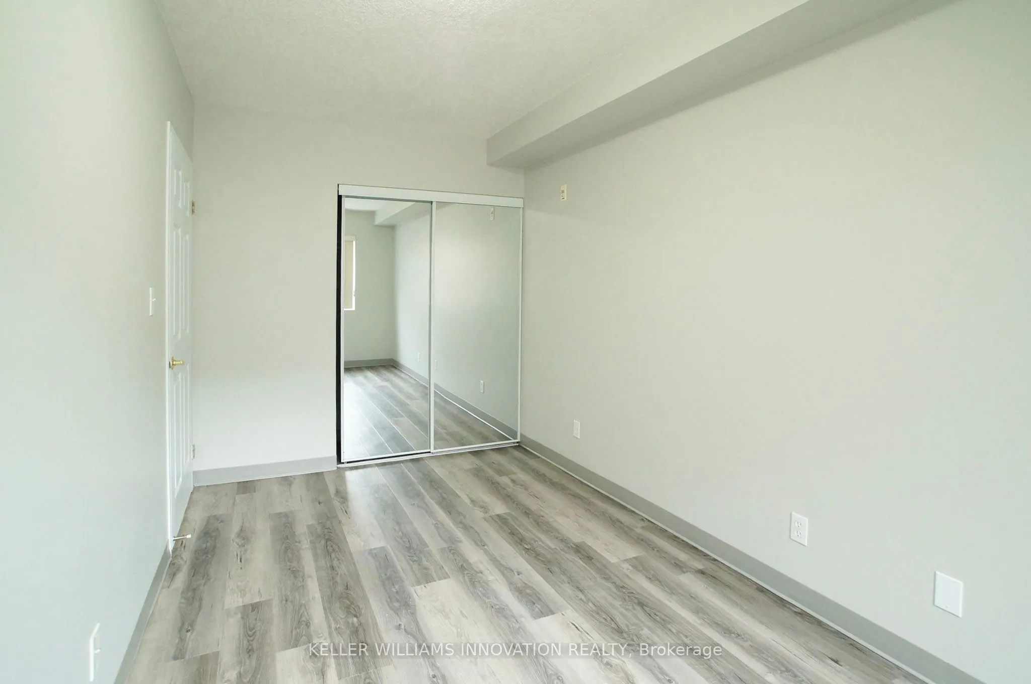 593 Strasburg Road, #102