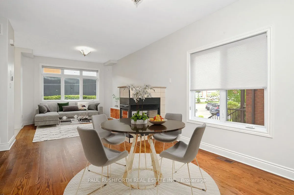326 Woodroffe Avenue