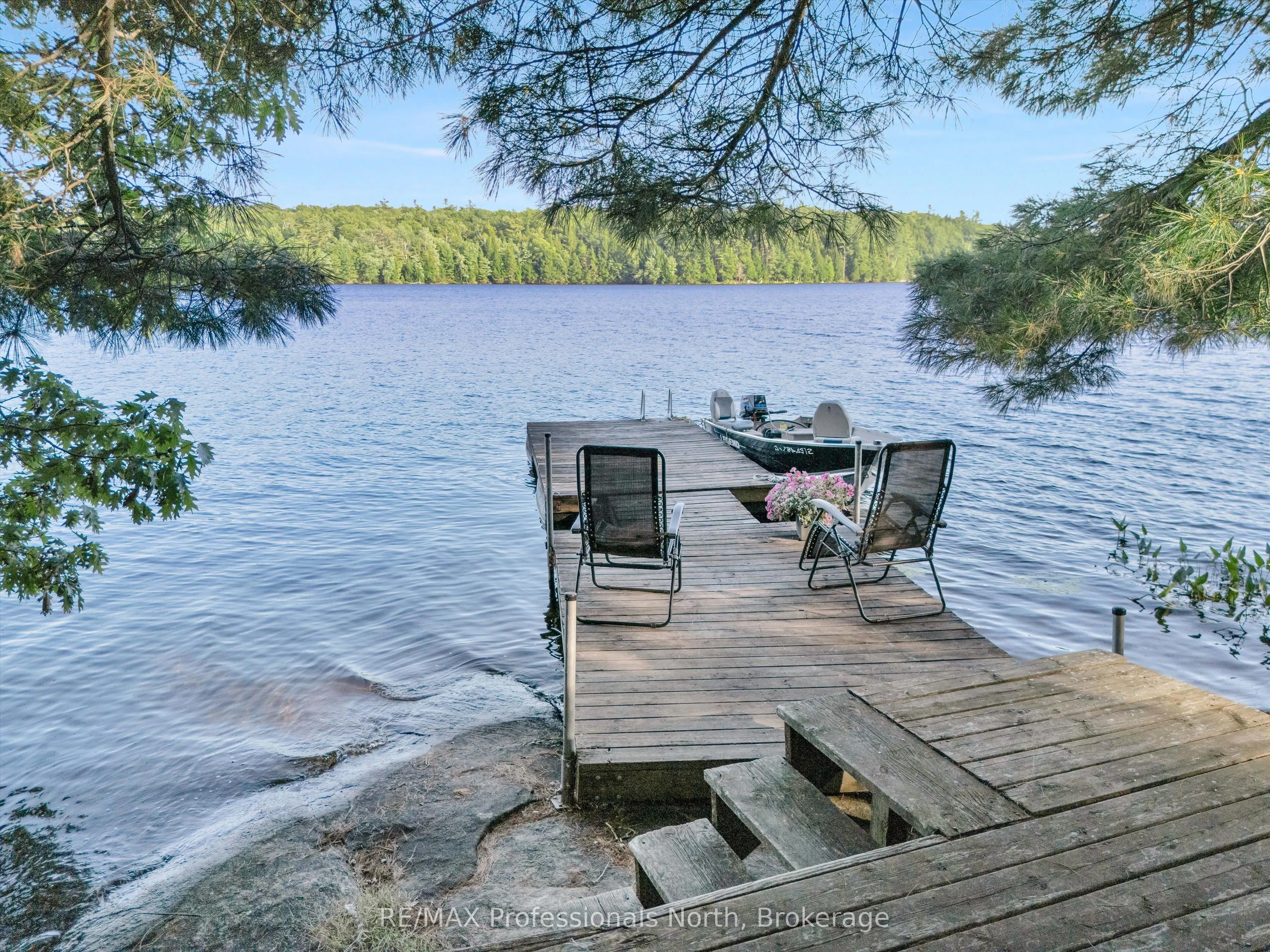 1401 Rocksborough Road Pvt 2