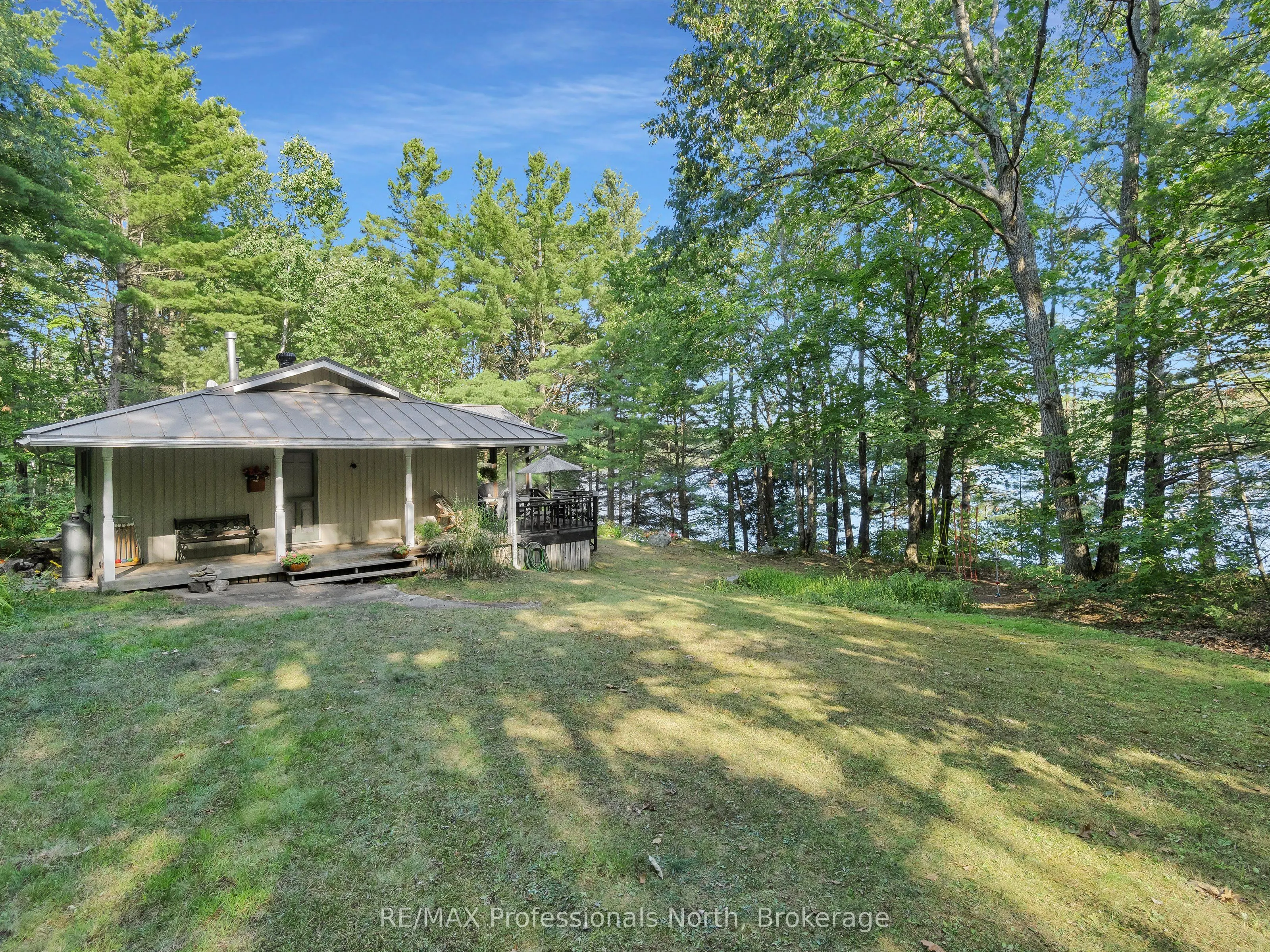 1401 Rocksborough Road Pvt 2