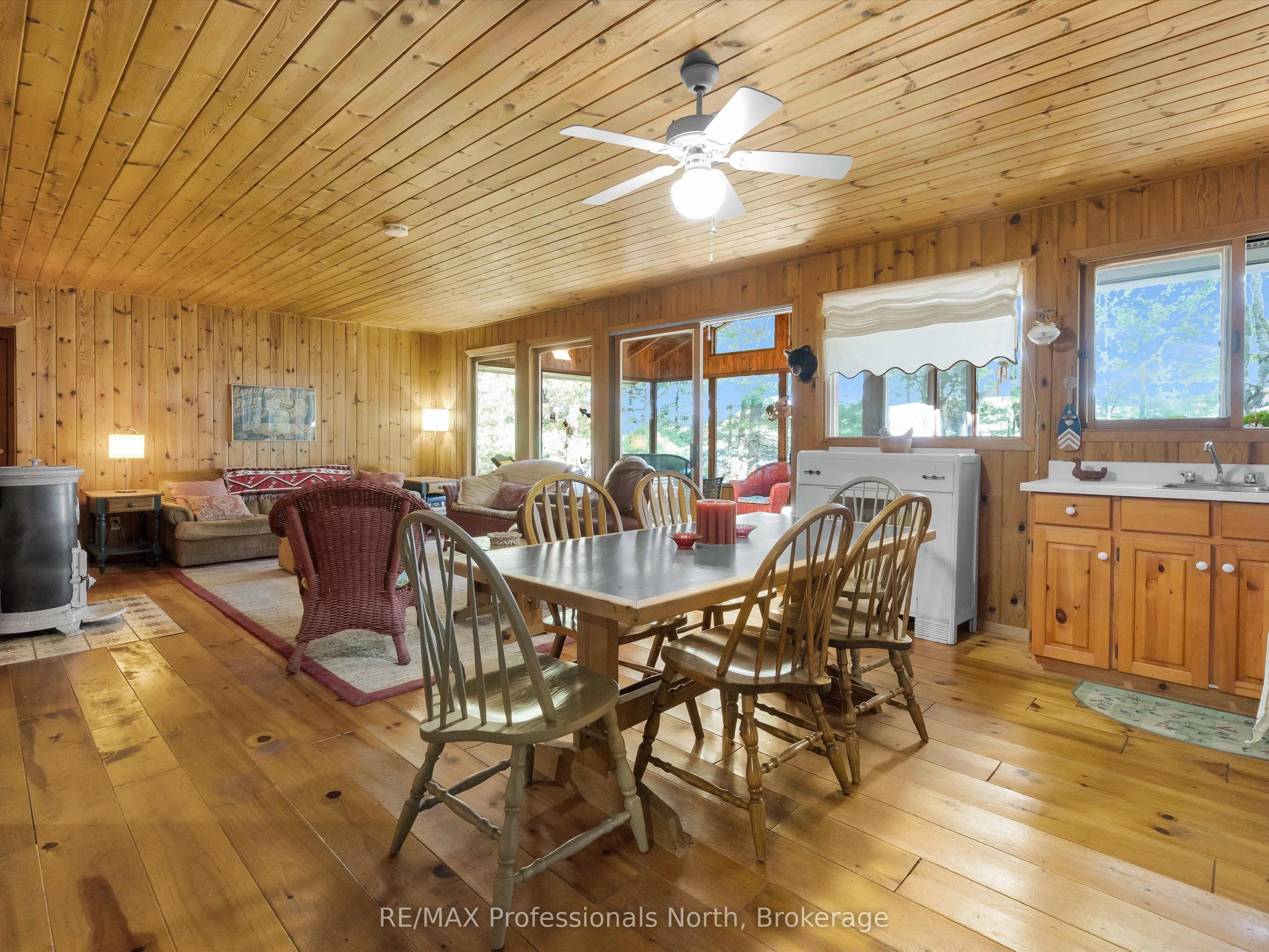 1401 Rocksborough Road Pvt 2