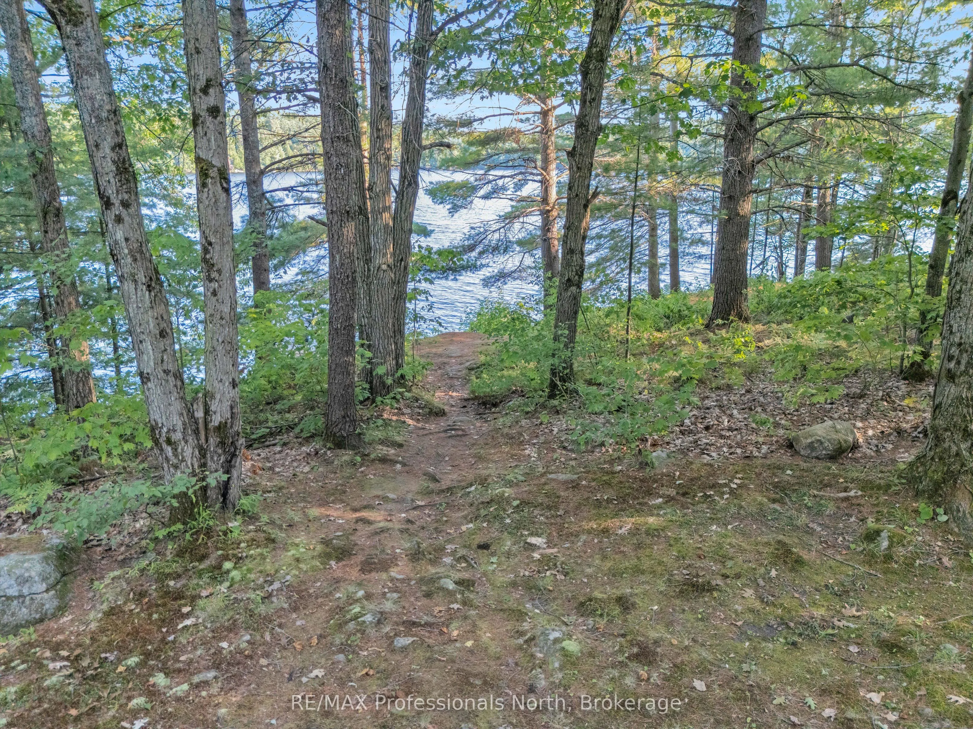 1401 Rocksborough Road Pvt 2