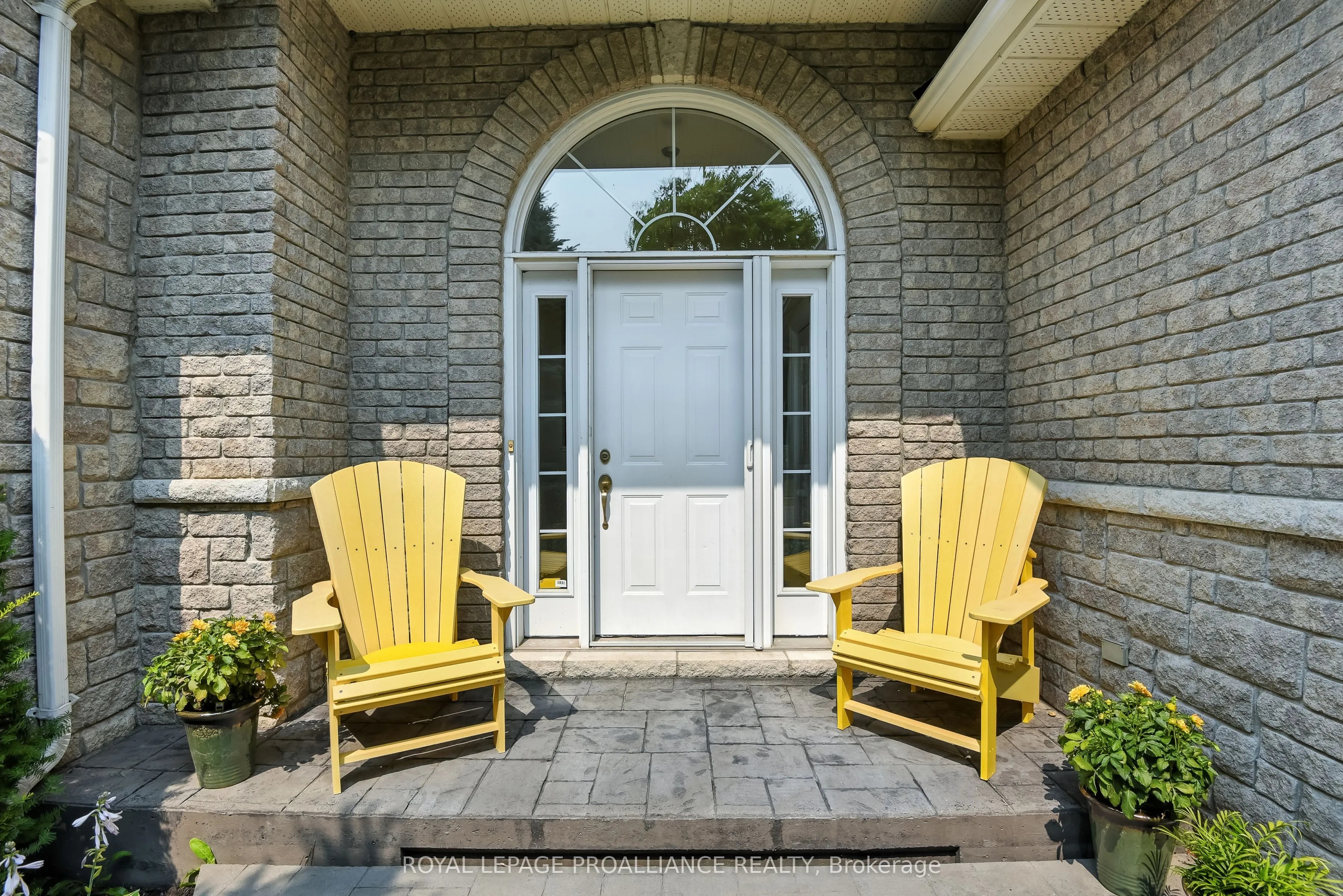 11 Mill Pond Court