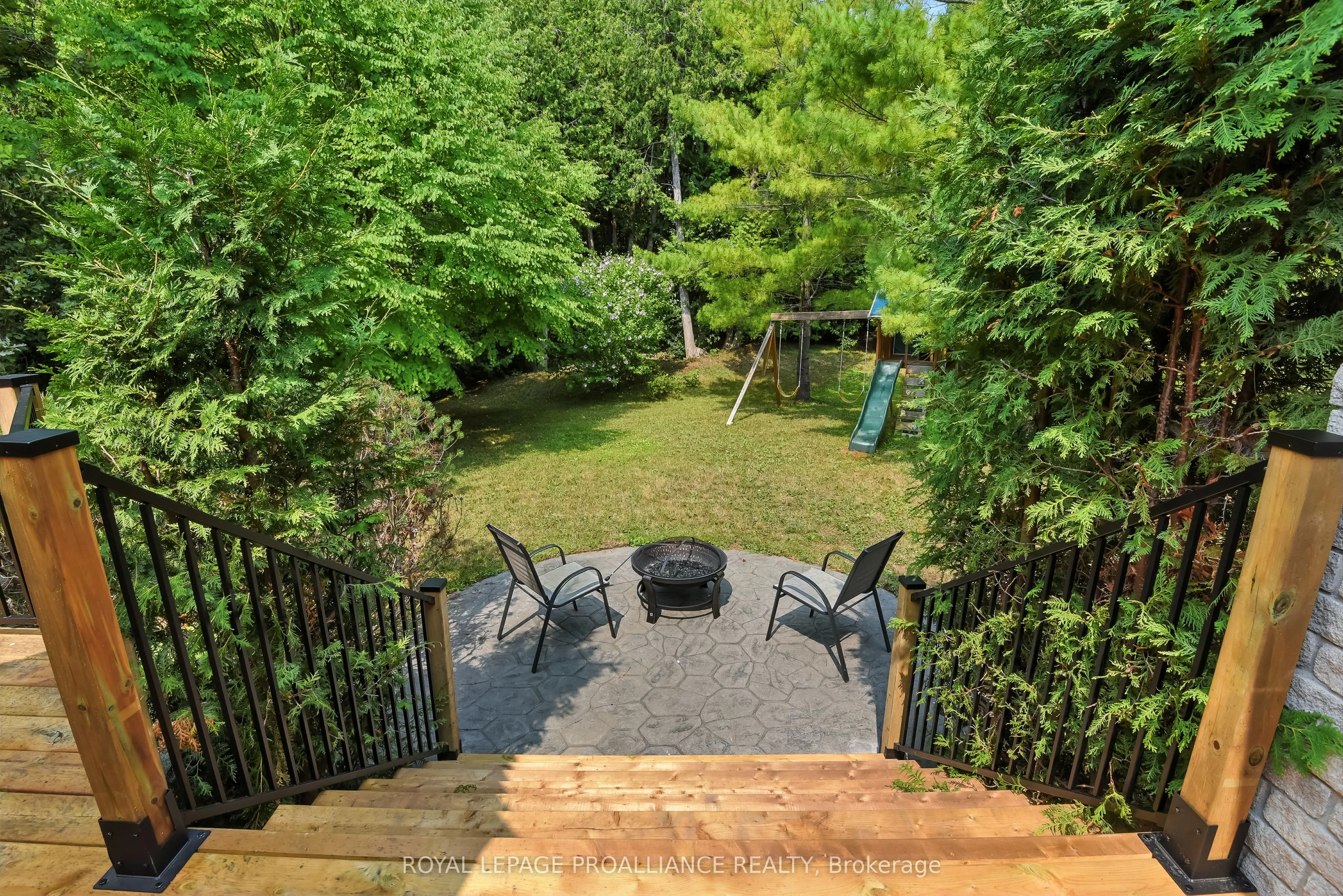 11 Mill Pond Court