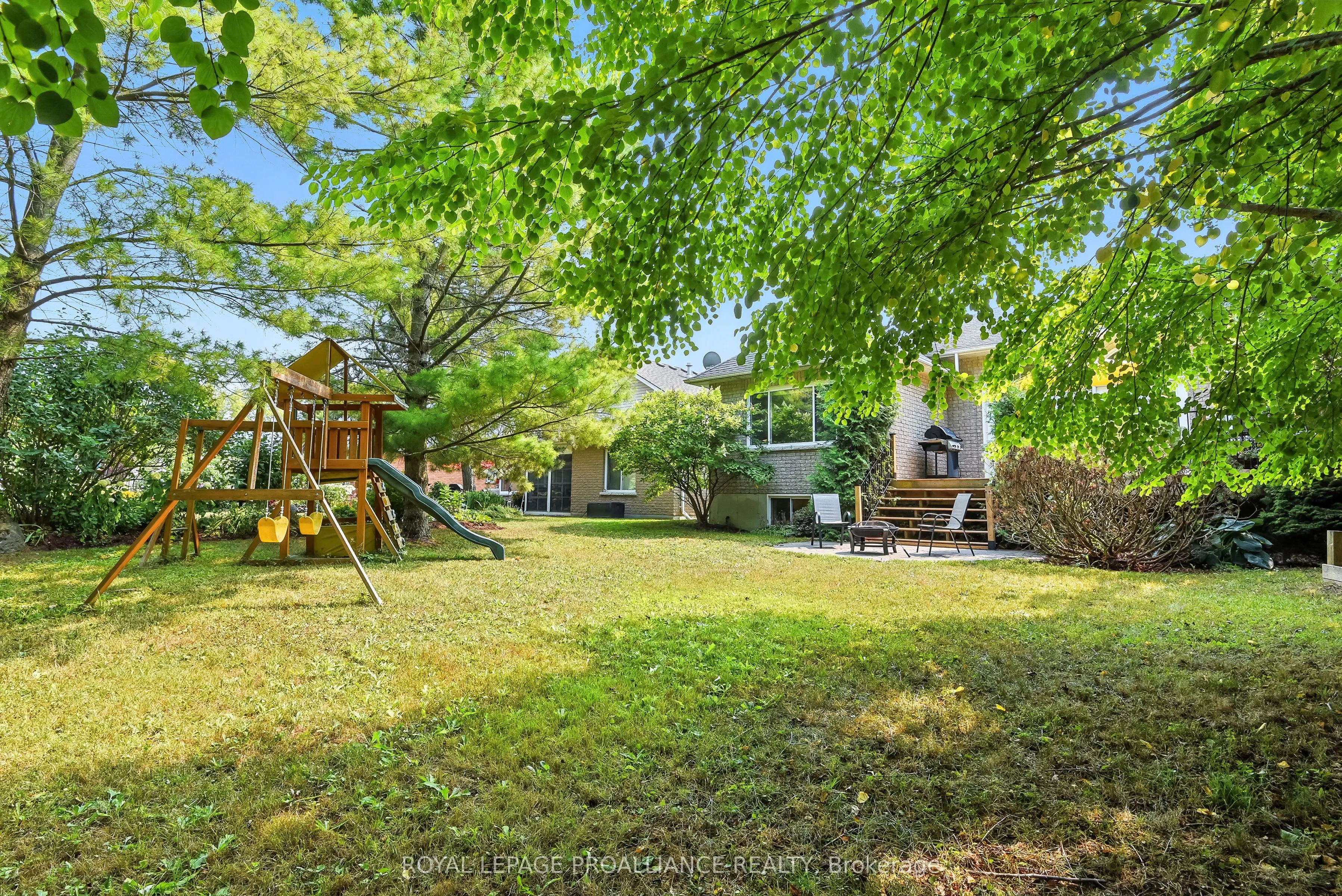 11 Mill Pond Court