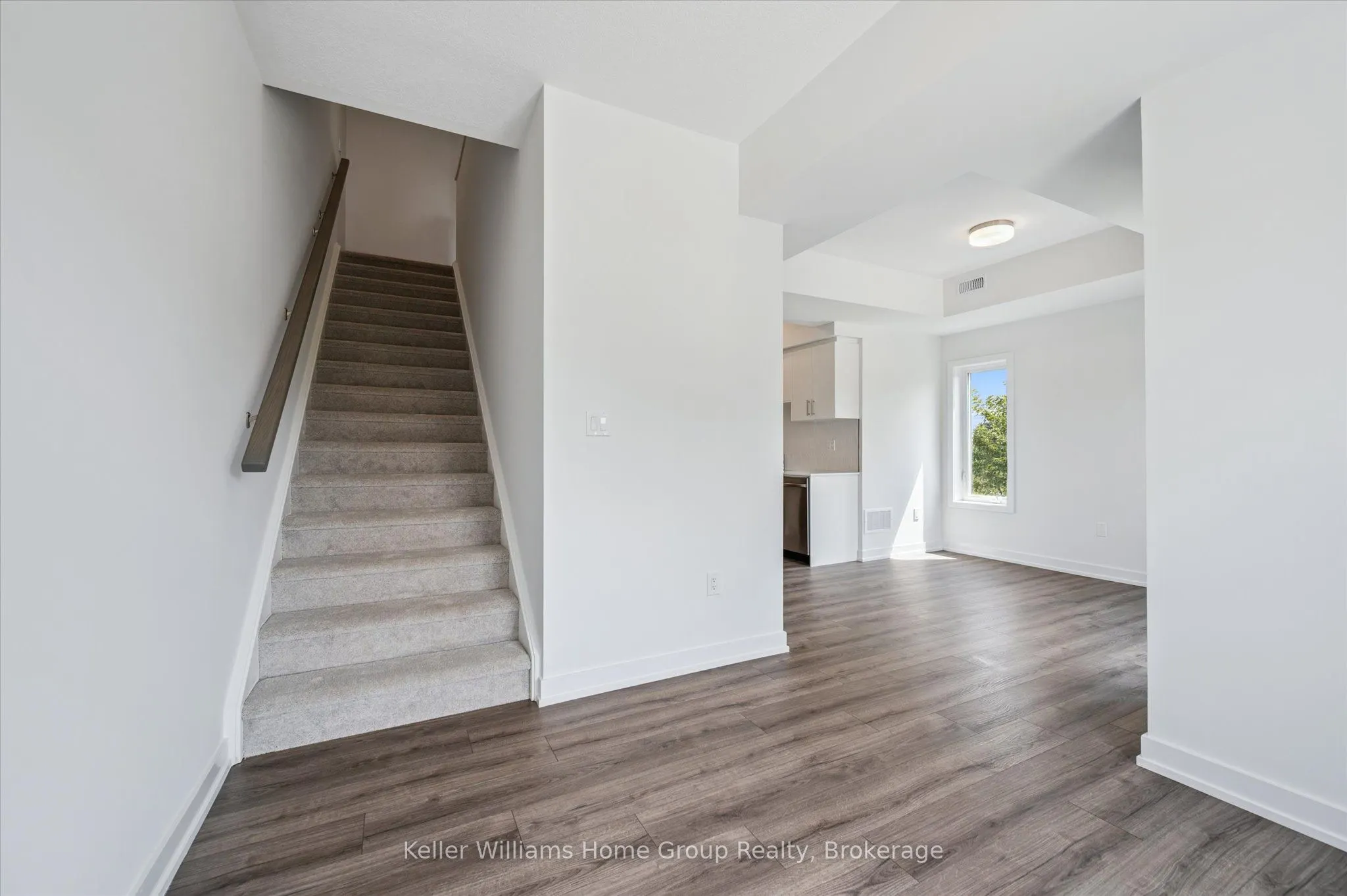940 St David Street N, #55