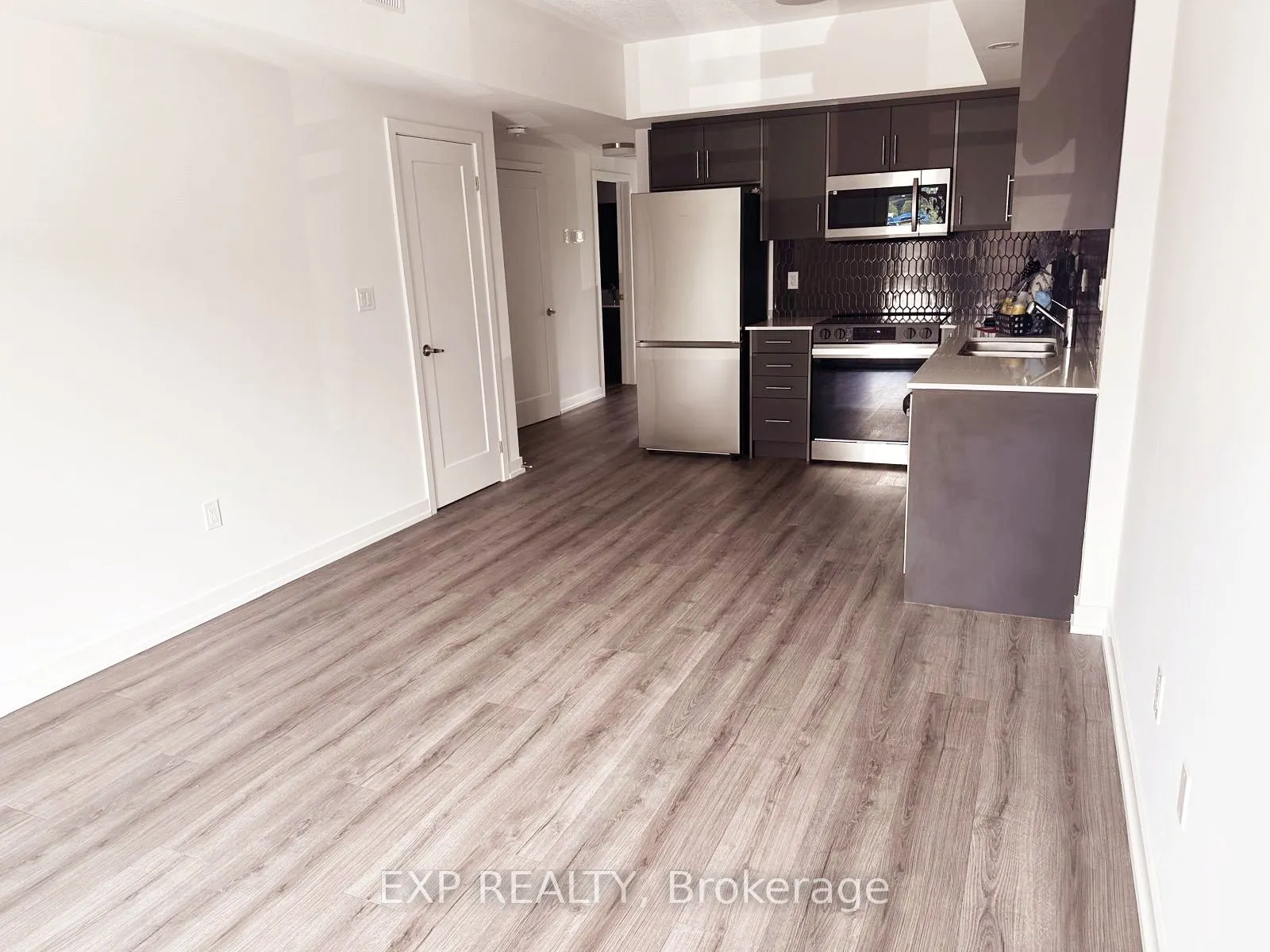 940 St David Street N, #46