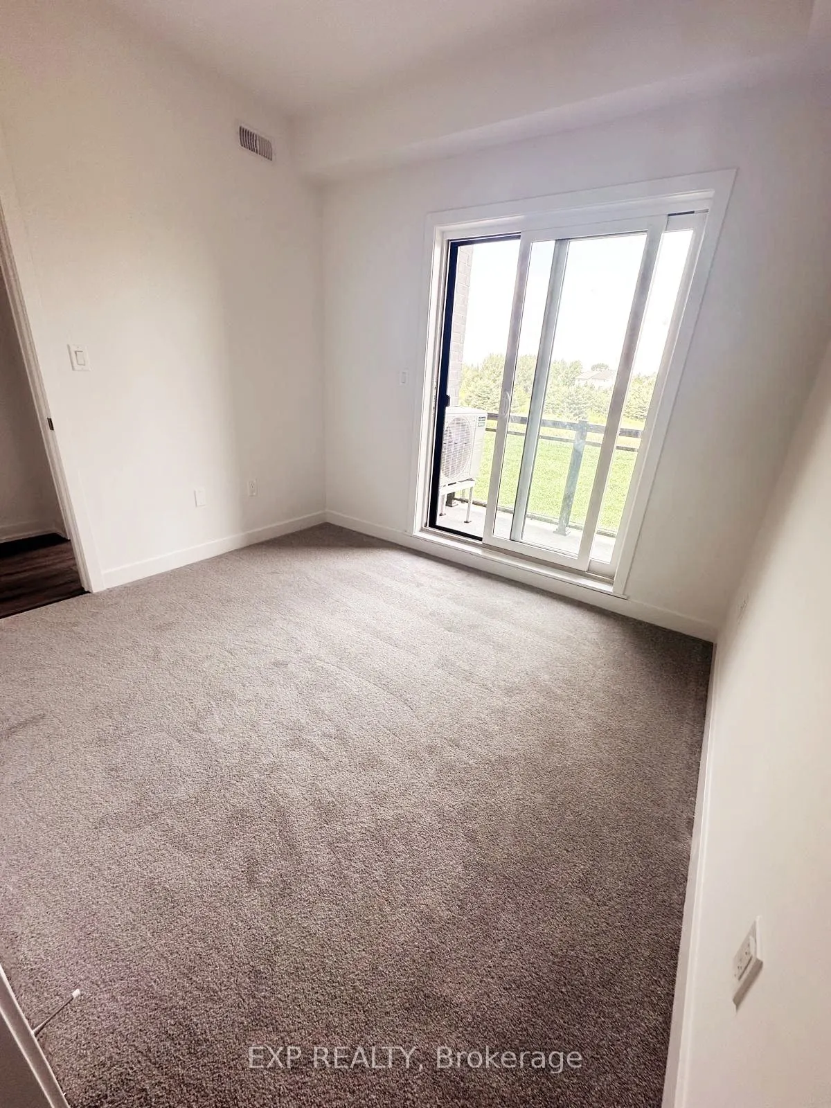 940 St David Street N, #46