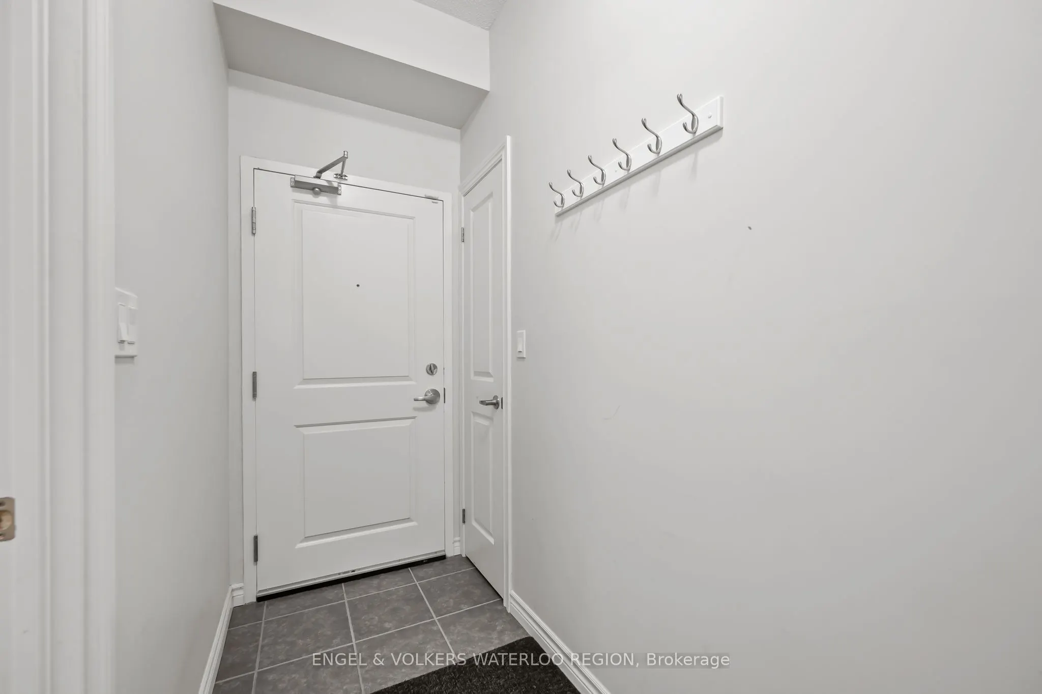 1280 Gordon Street, #103